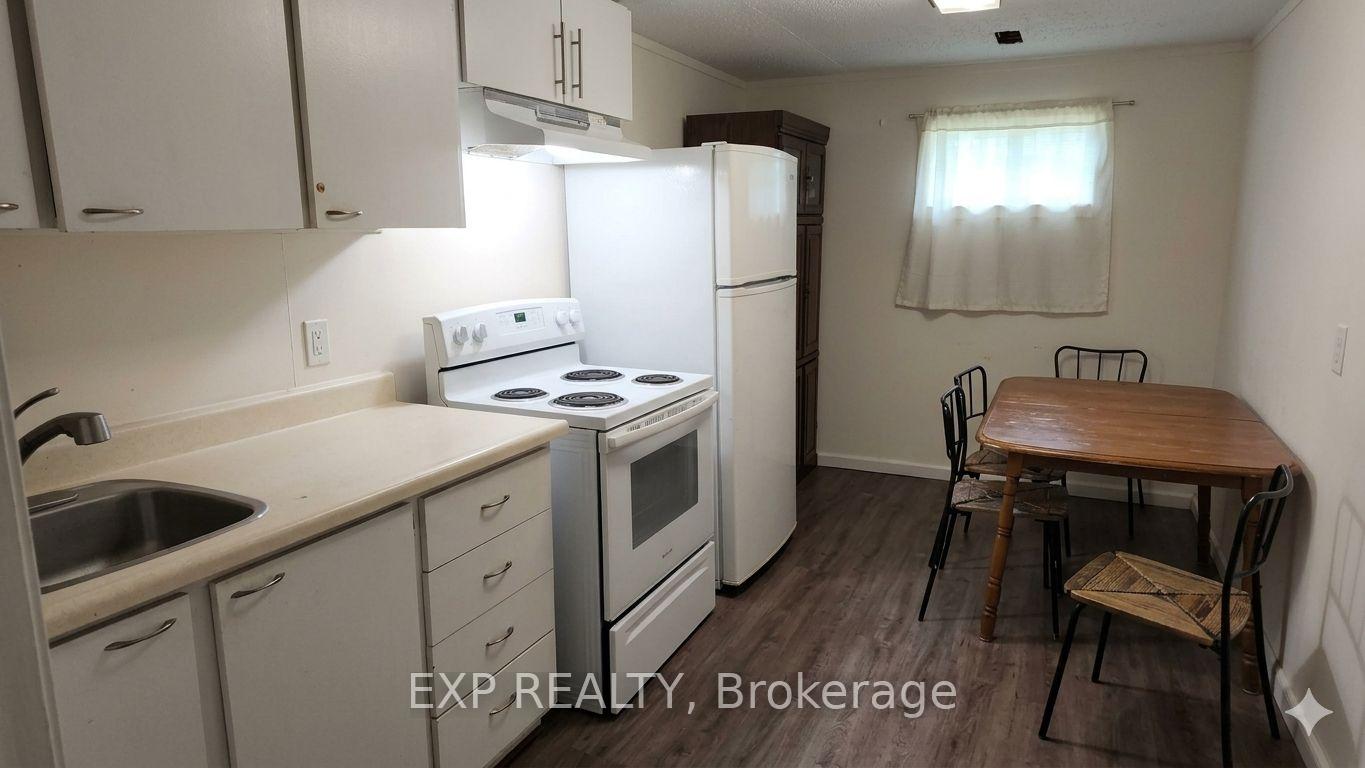 Photo 14 of 23 Chapman Avenue, Toronto, O'Connor-Parkview — HOMEH