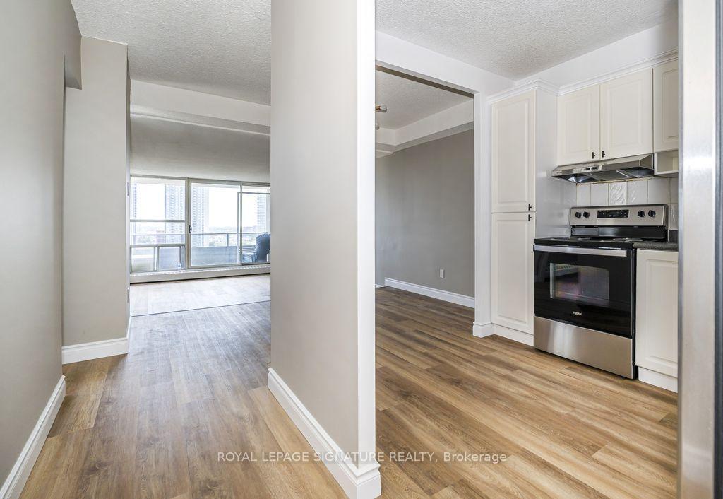 Photo 4 of Unit 2007, 4091 Sheppard Avenue E, Scarborough, Agincourt South-Malvern West — HOMEH