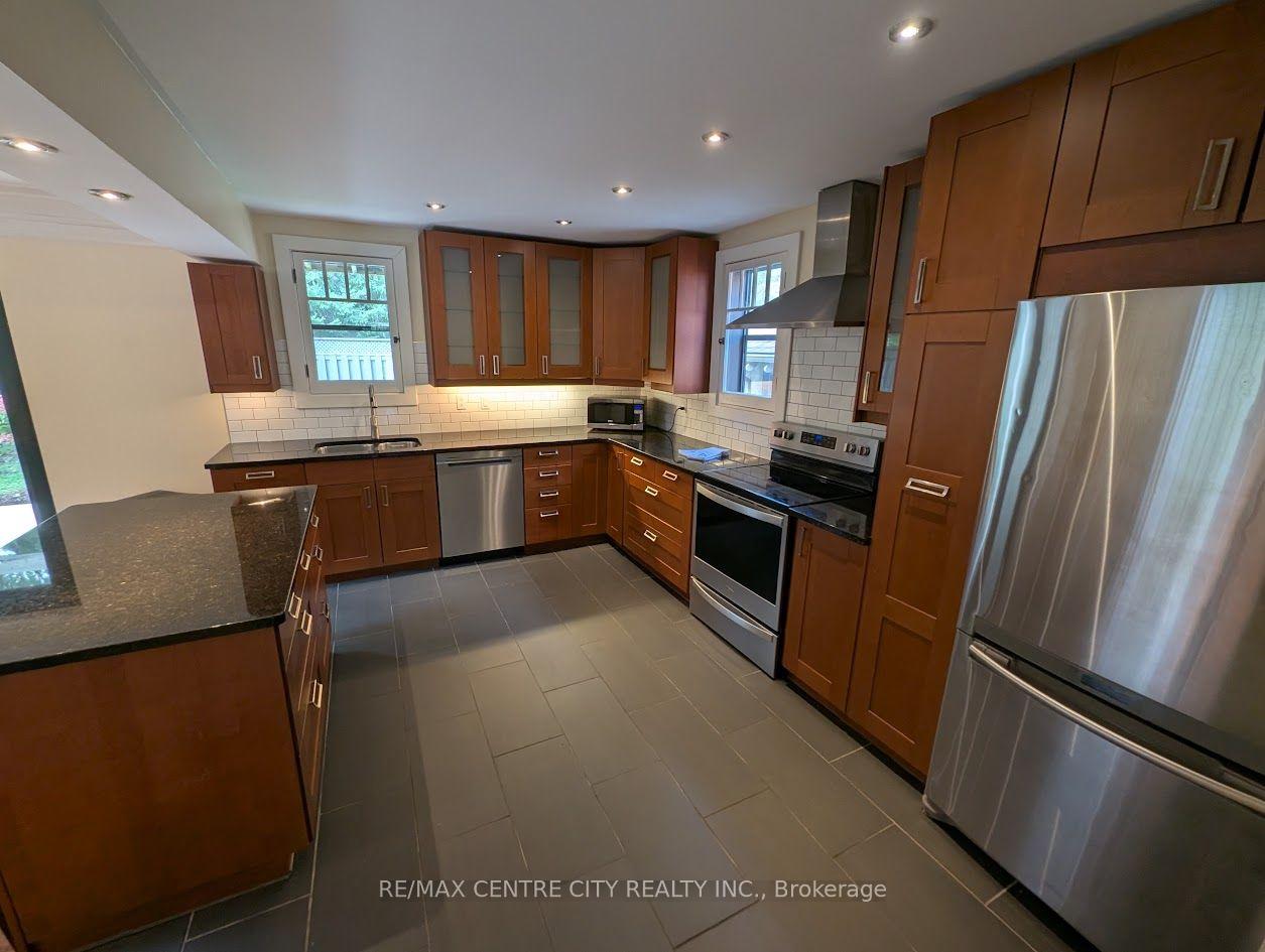 Photo 11 of 17 Clenray Place, London, East B — HOMEH
