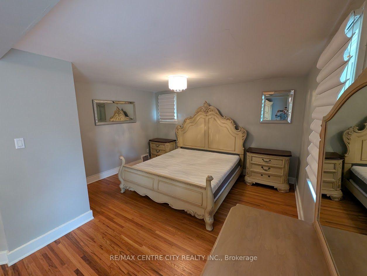 Photo 23 of 17 Clenray Place, London, East B — HOMEH