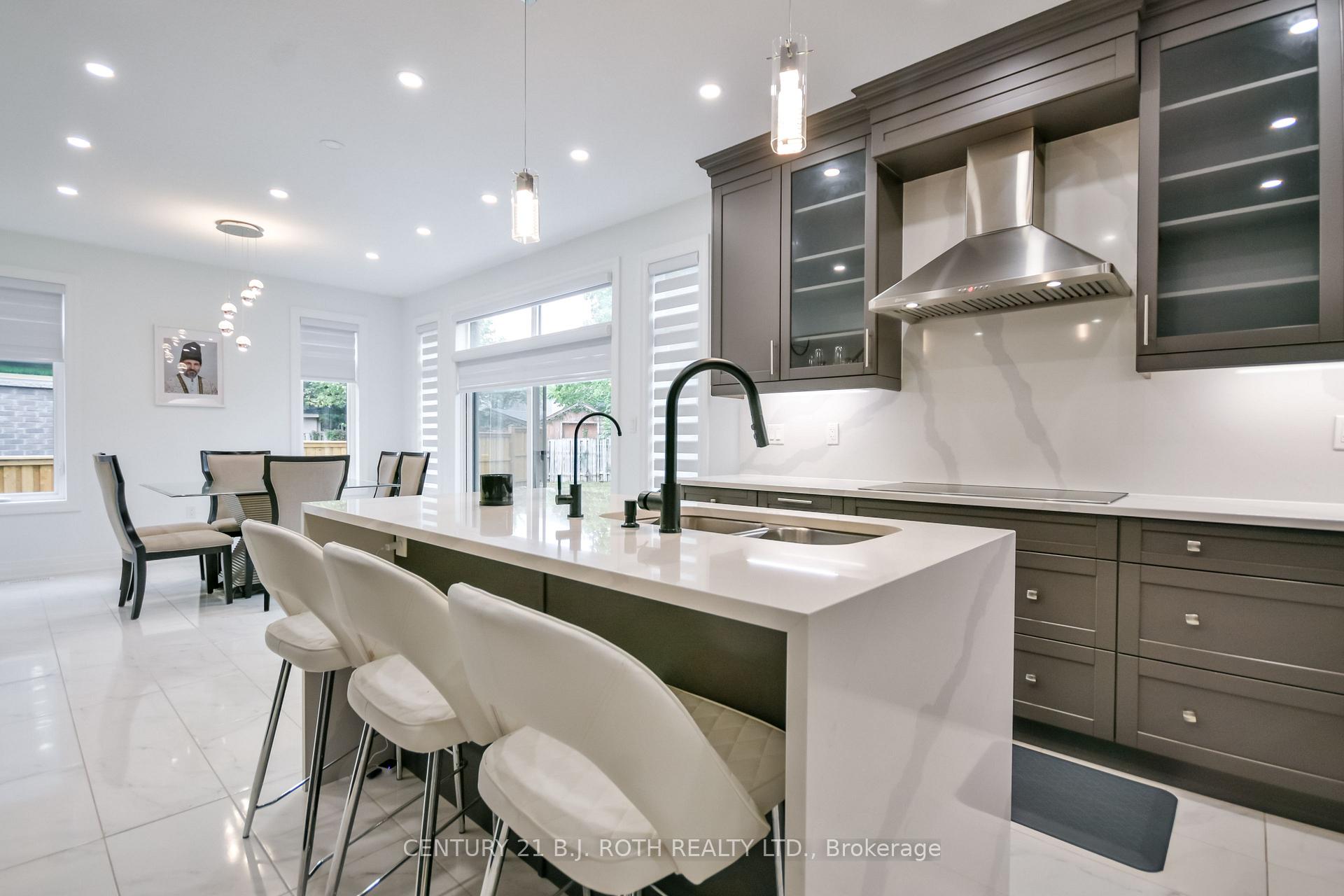 Photo 19 of 41 Auburn Court, Barrie, Ardagh — HOMEH