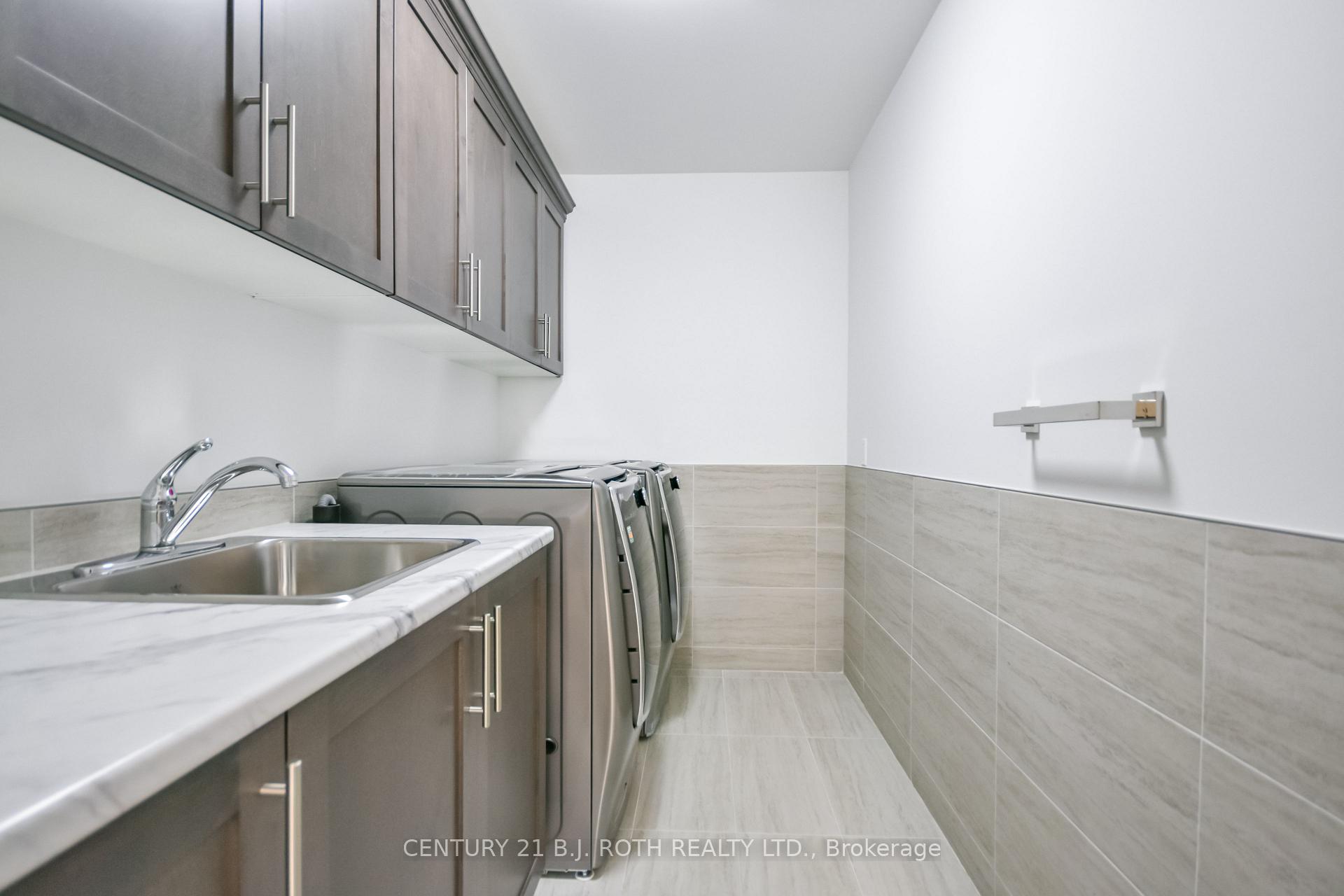 Photo 32 of 41 Auburn Court, Barrie, Ardagh — HOMEH