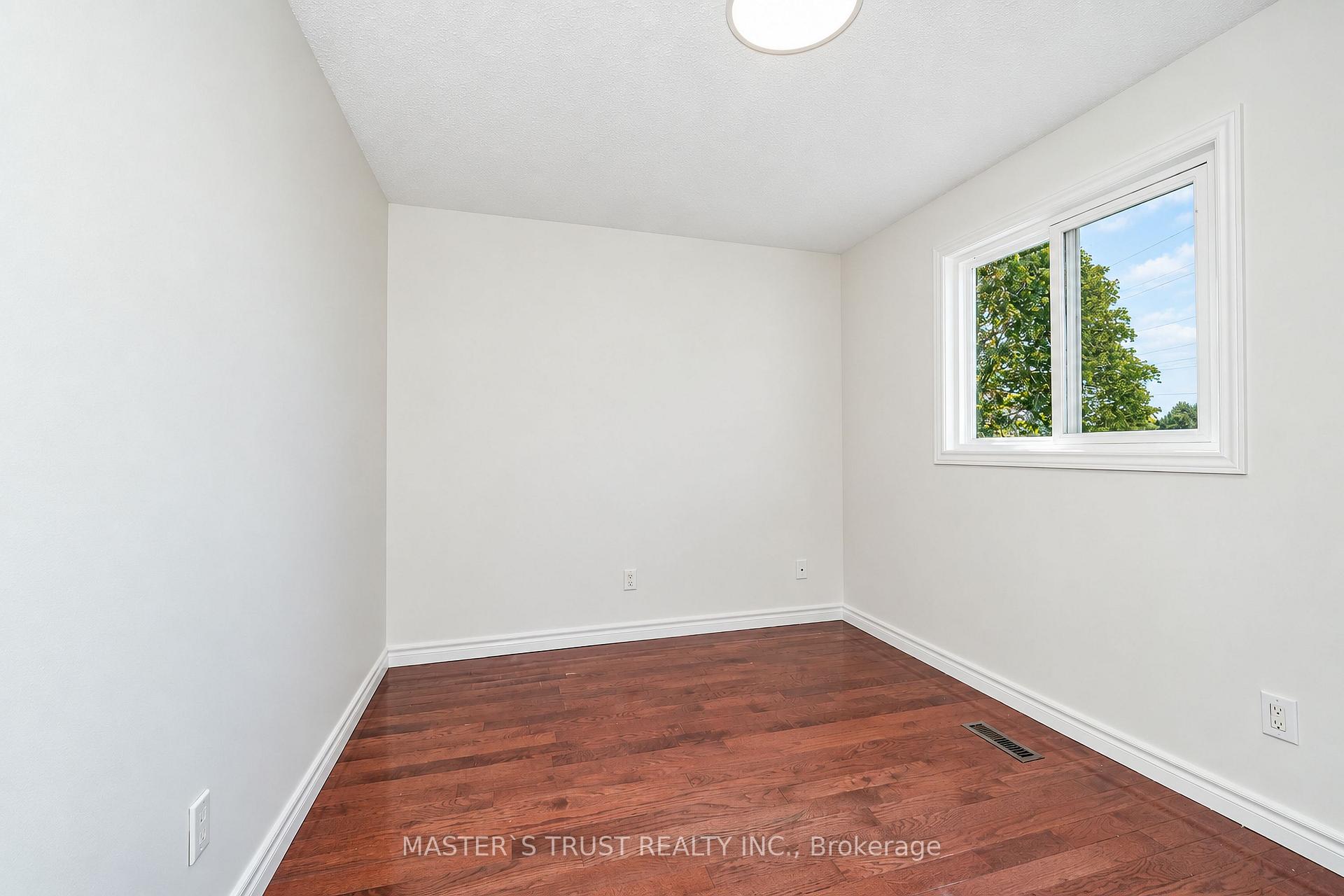Photo 11 of 3 Longbow Square, Scarborough, Steeles — HOMEH