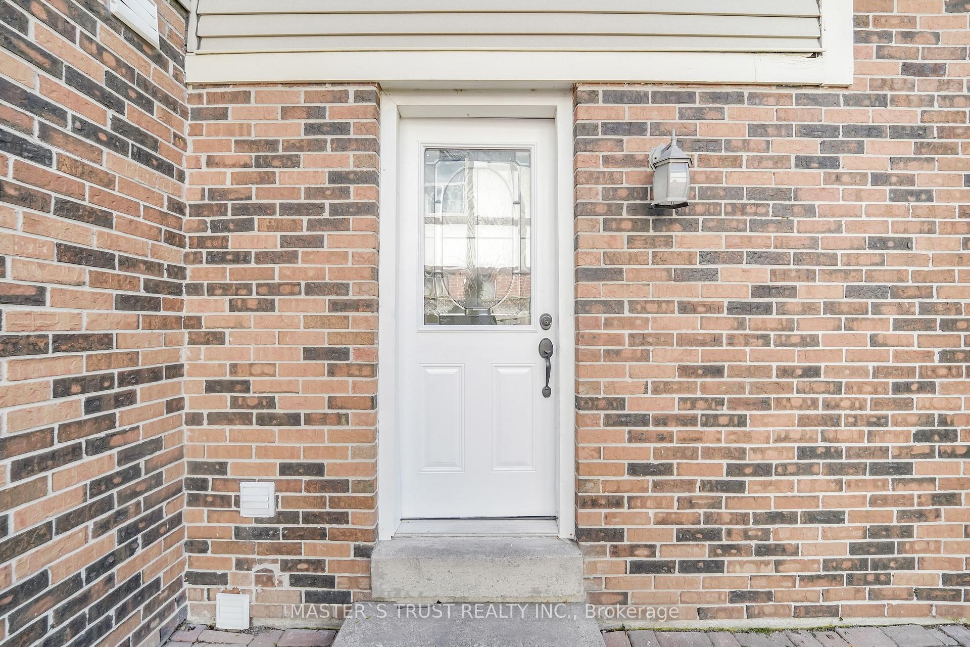 Photo 16 of 3 Longbow Square, Scarborough, Steeles — HOMEH