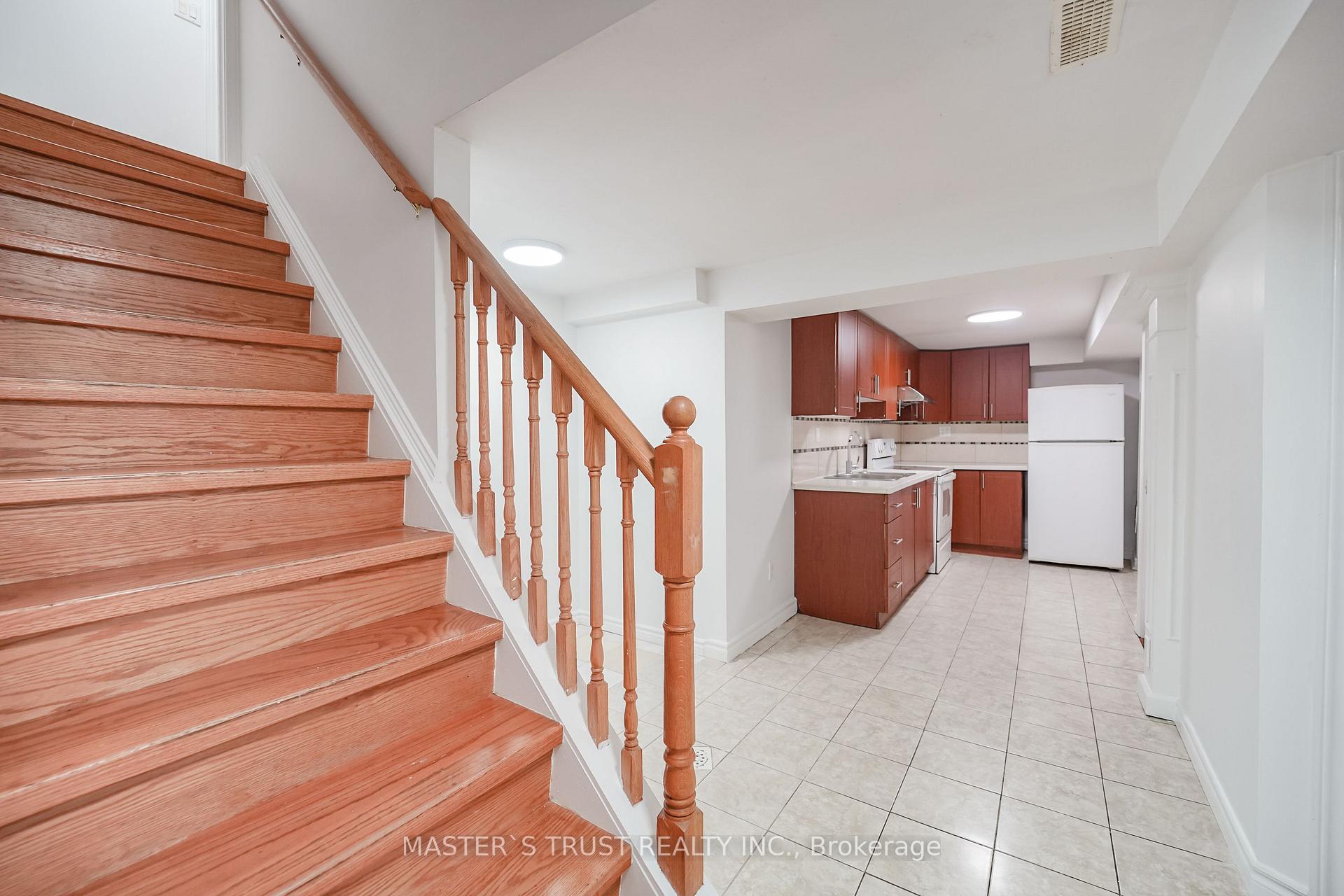 Photo 17 of 3 Longbow Square, Scarborough, Steeles — HOMEH