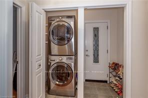 Photo 19 of 480 Hamilton Drive, Hamilton, Ancaster — HOMEH