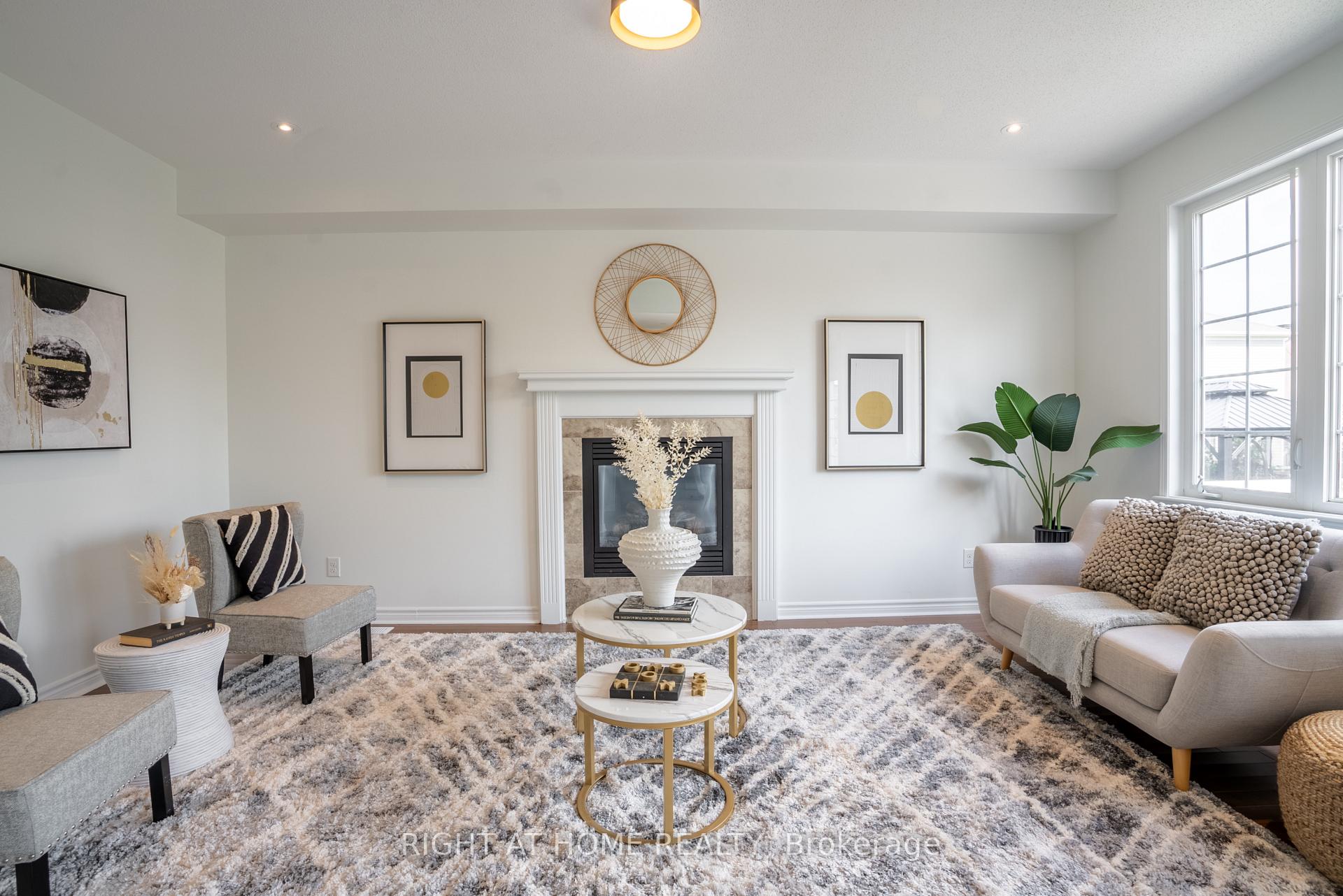 Photo 16 of 106 Sunita Crescent, Ottawa, Barrhaven - Stonebridge — HOMEH