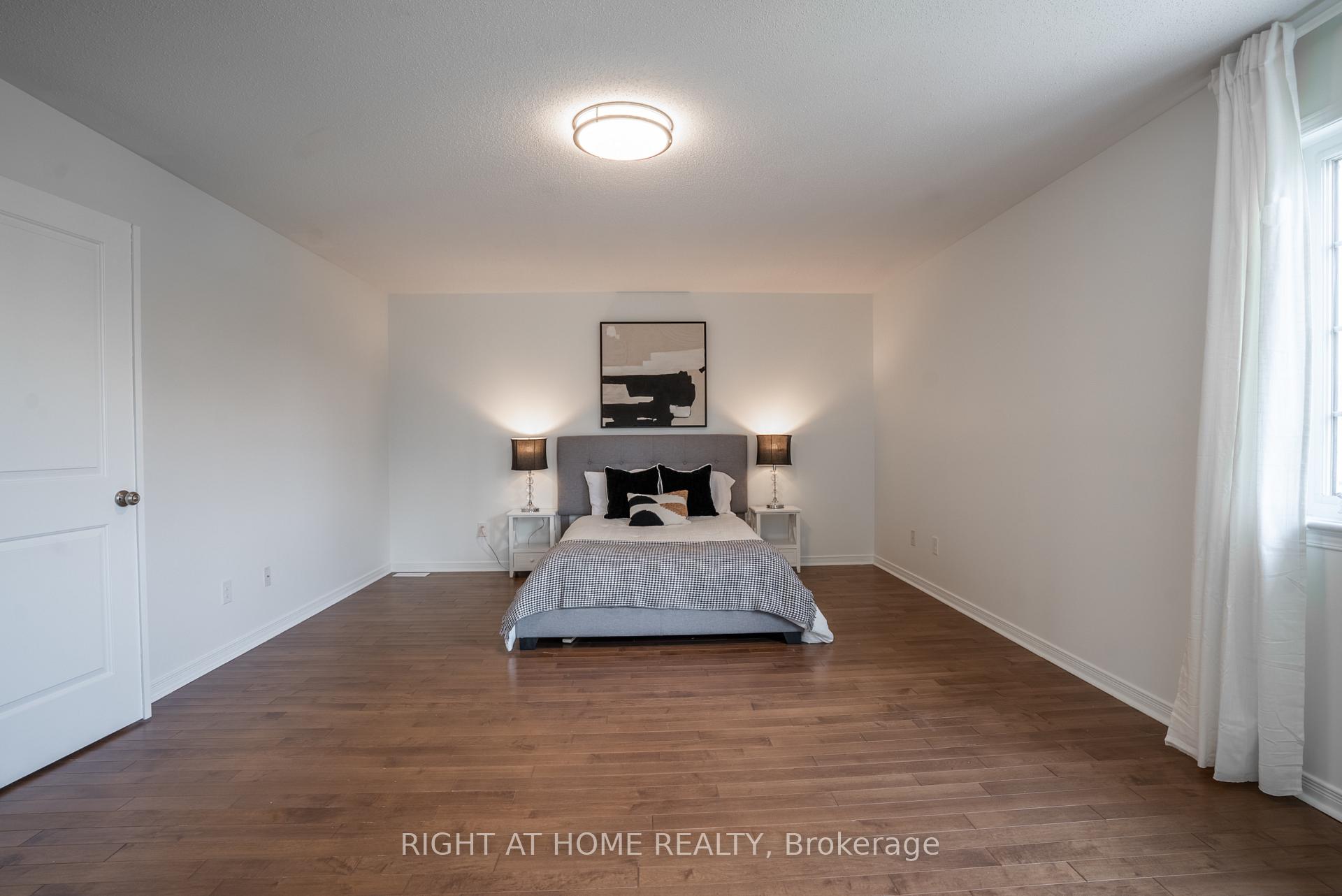 Photo 20 of 106 Sunita Crescent, Ottawa, Barrhaven - Stonebridge — HOMEH