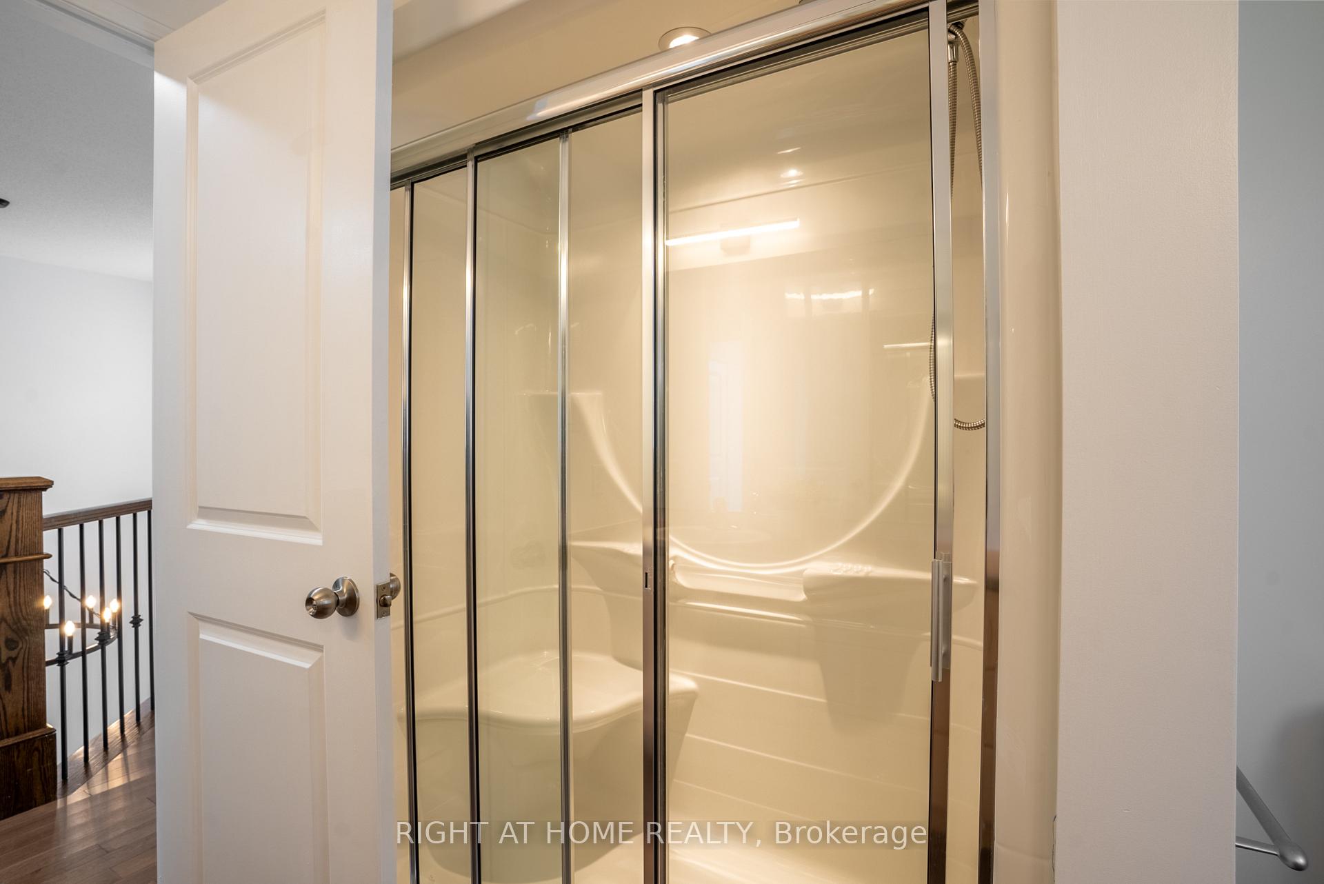 Photo 37 of 106 Sunita Crescent, Ottawa, Barrhaven - Stonebridge — HOMEH