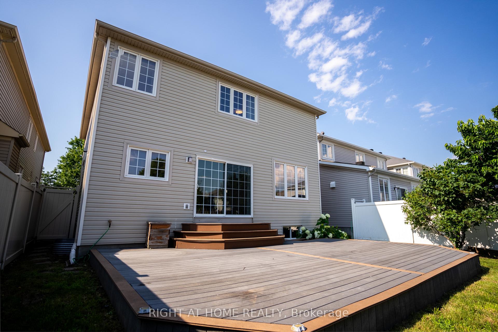 Photo 42 of 106 Sunita Crescent, Ottawa, Barrhaven - Stonebridge — HOMEH