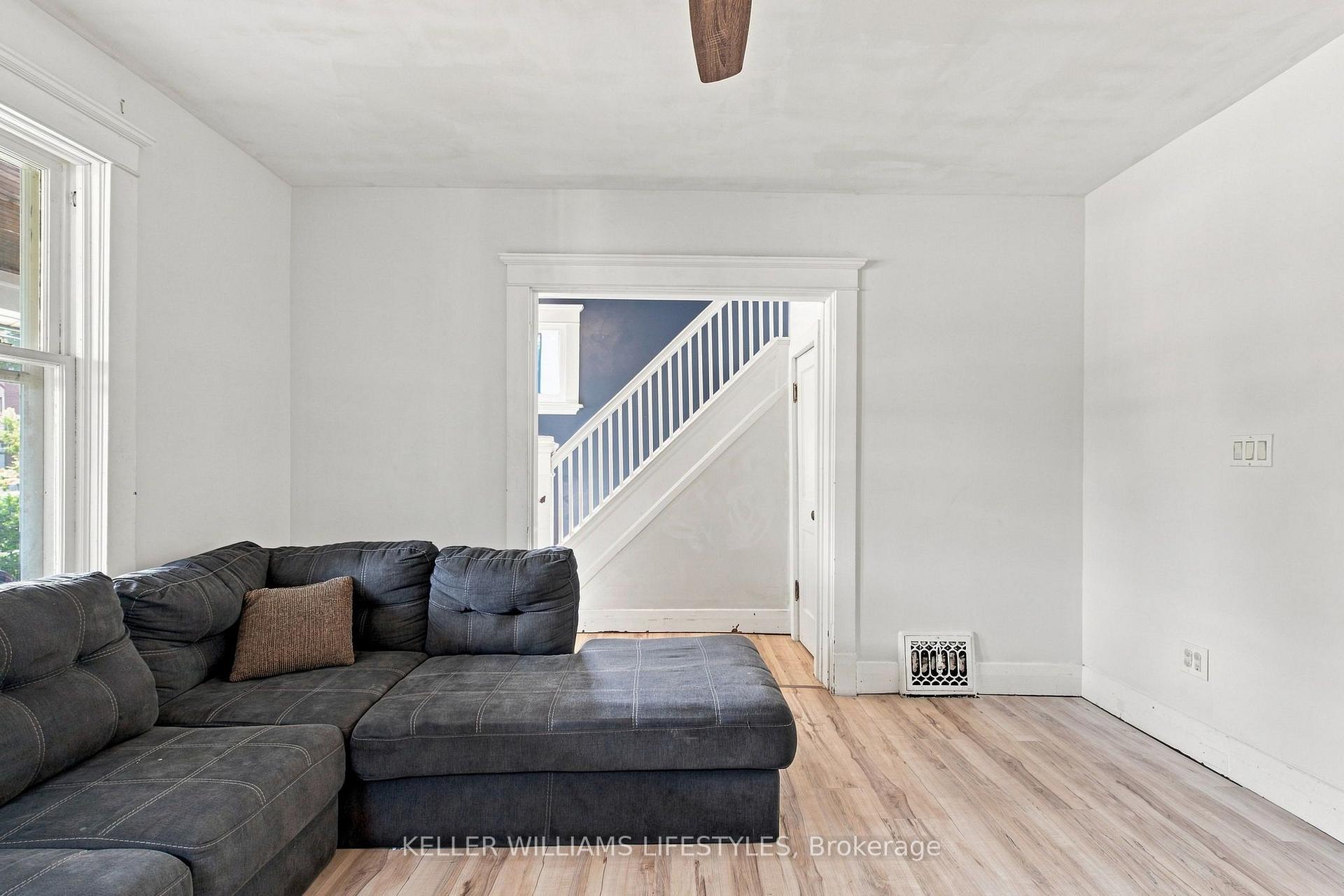 Photo 10 of 791 Quebec Street, London, East G — HOMEH