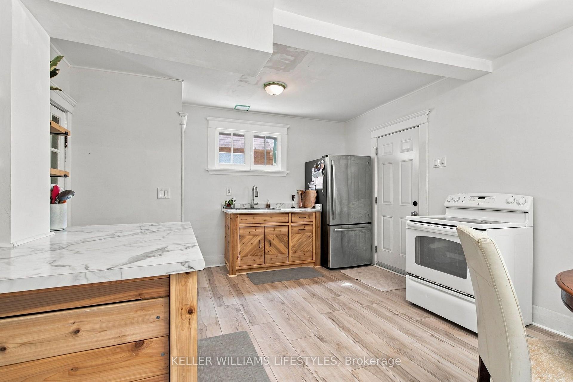 Photo 15 of 791 Quebec Street, London, East G — HOMEH