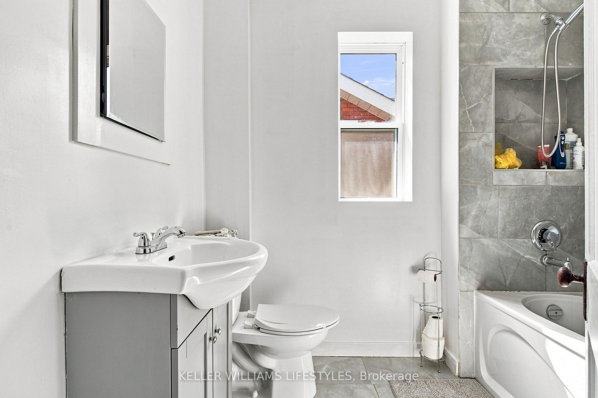 Photo 23 of 791 Quebec Street, London, East G — HOMEH