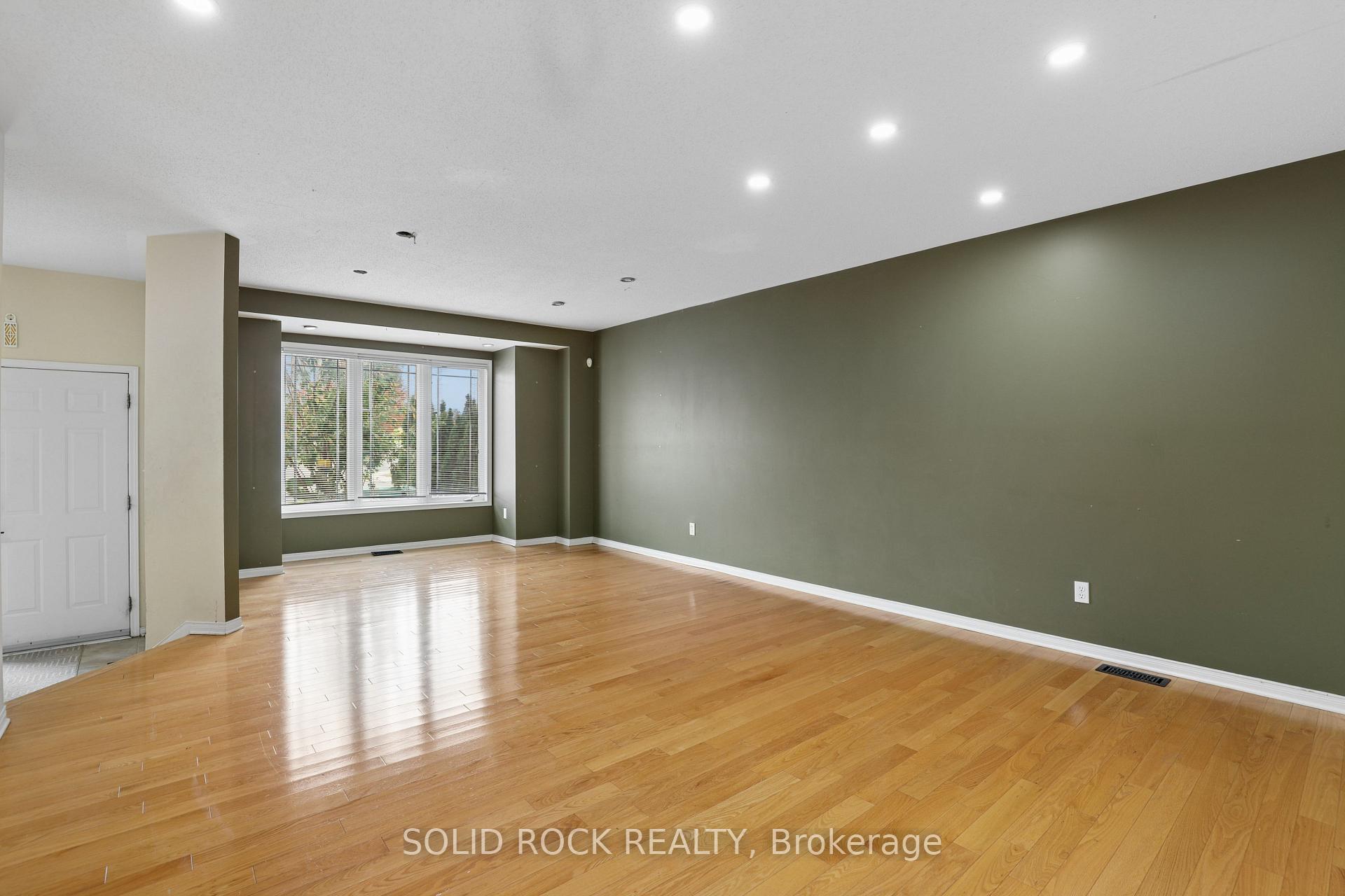 Photo 12 of 1176 Halton Terrace, Ottawa, Kanata - Morgan's Grant/South March — HOMEH