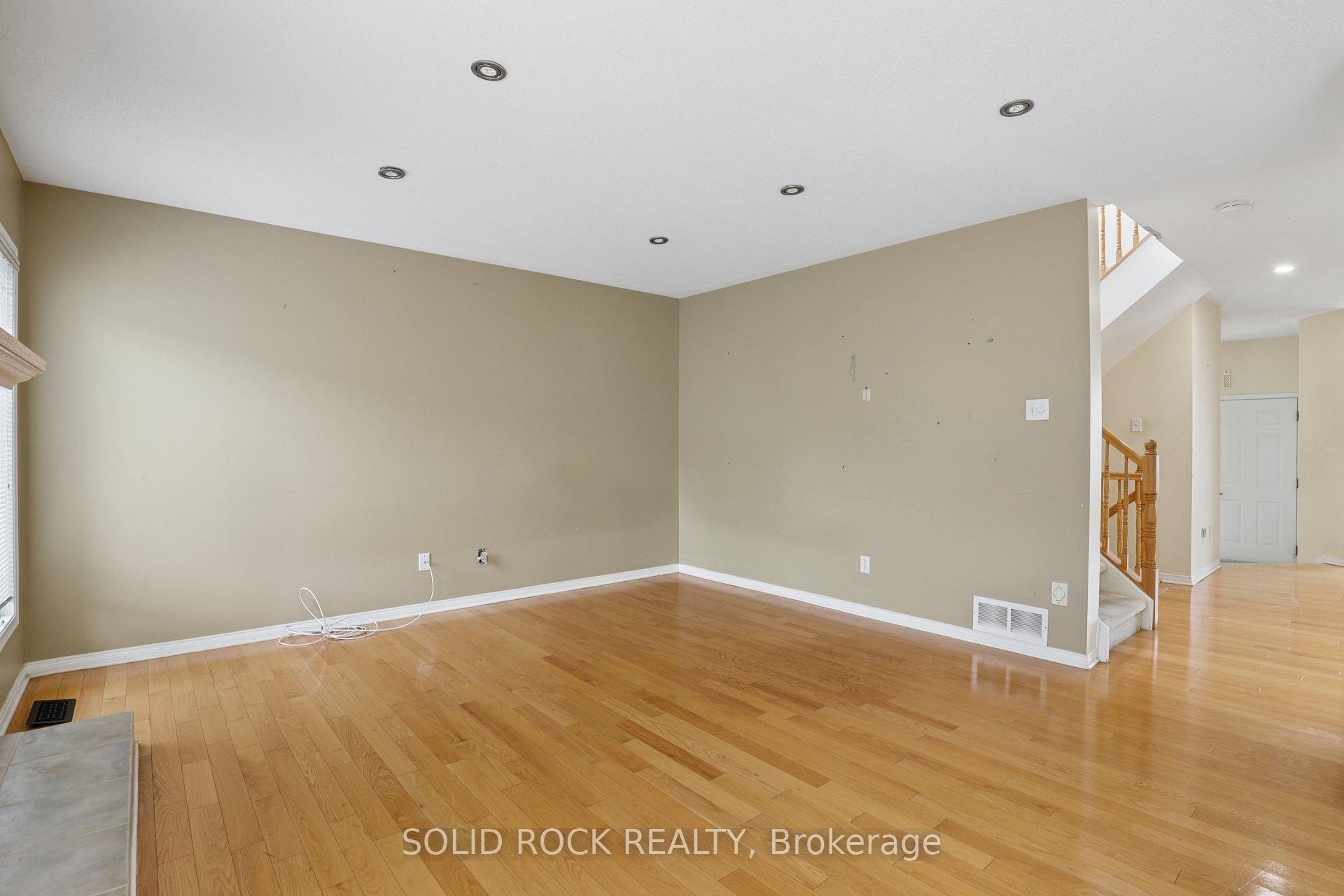 Photo 13 of 1176 Halton Terrace, Ottawa, Kanata - Morgan's Grant/South March — HOMEH