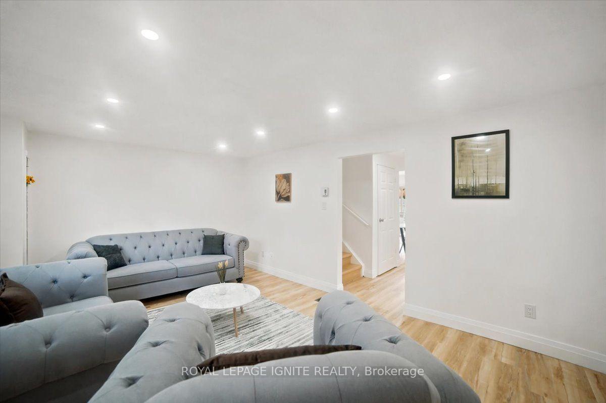 Photo 9 of 6 Upton Crescent, Guelph, Grange Road — HOMEH