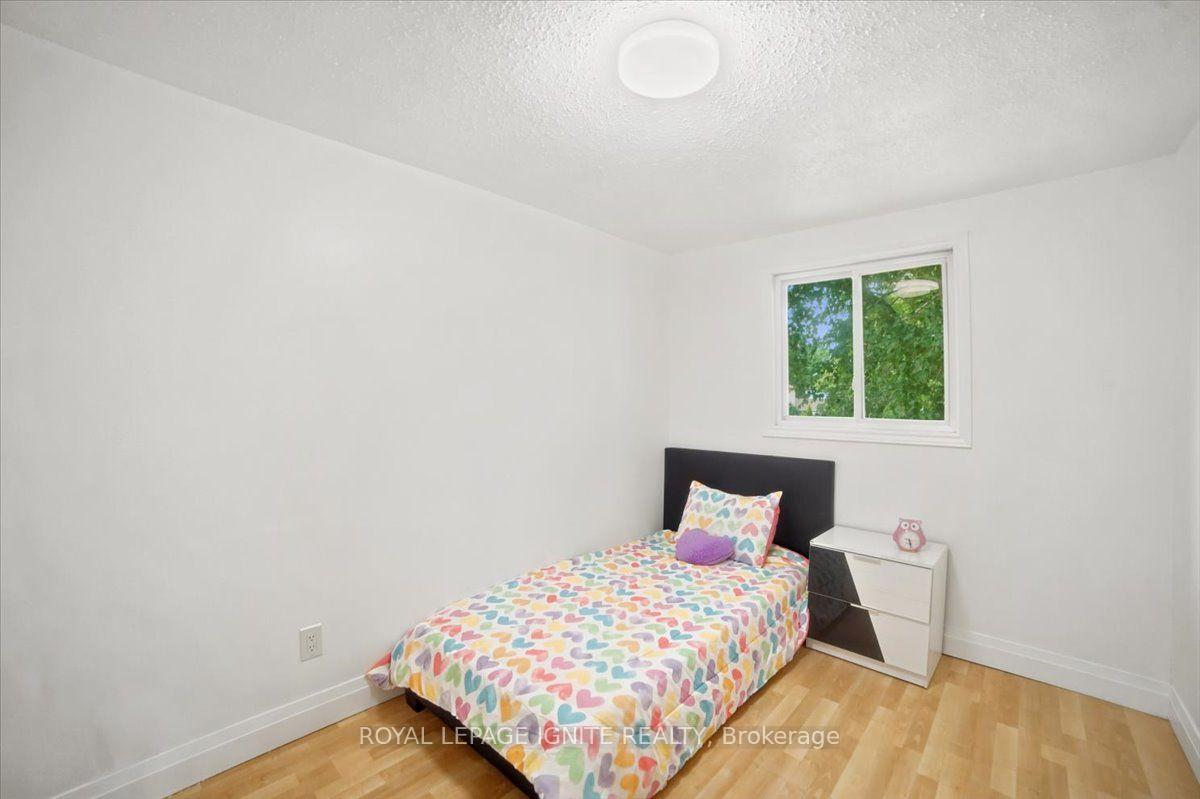 Photo 15 of 6 Upton Crescent, Guelph, Grange Road — HOMEH