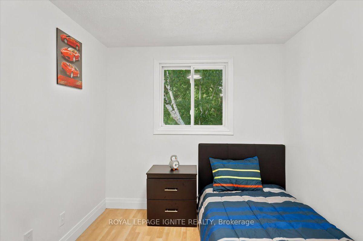 Photo 18 of 6 Upton Crescent, Guelph, Grange Road — HOMEH
