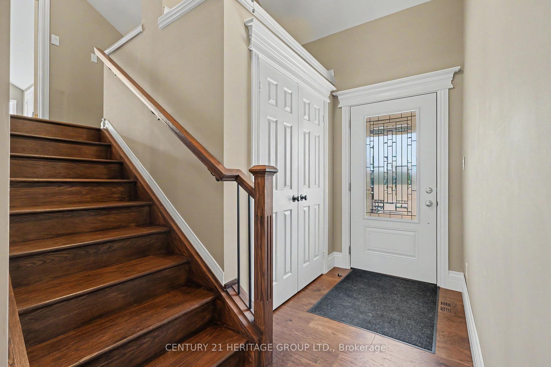 Photo 4 of 390 Sydenham Road, Hamilton, Greensville — HOMEH