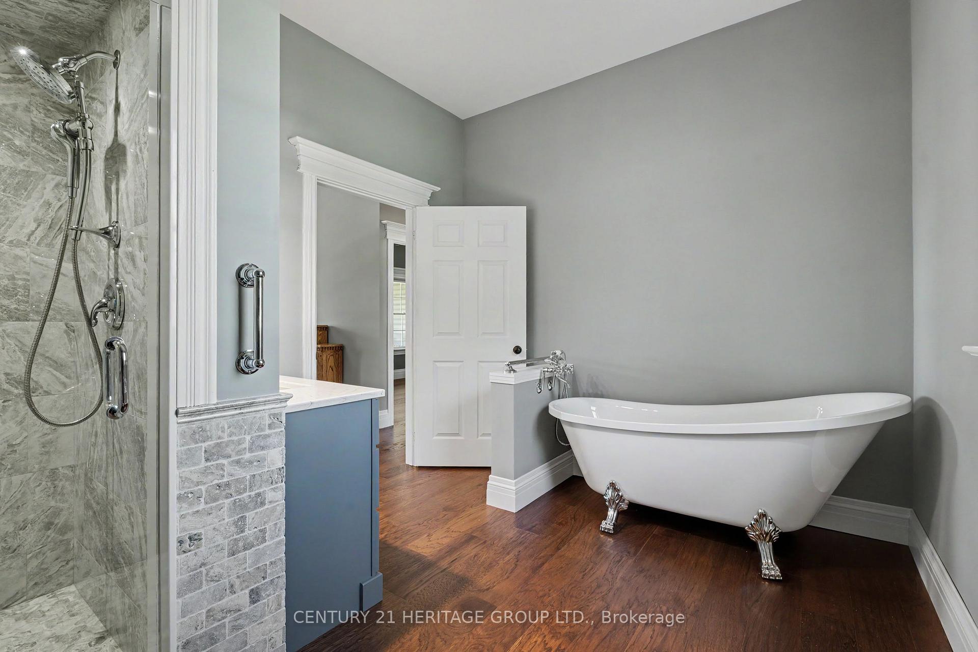 Photo 15 of 390 Sydenham Road, Hamilton, Greensville — HOMEH