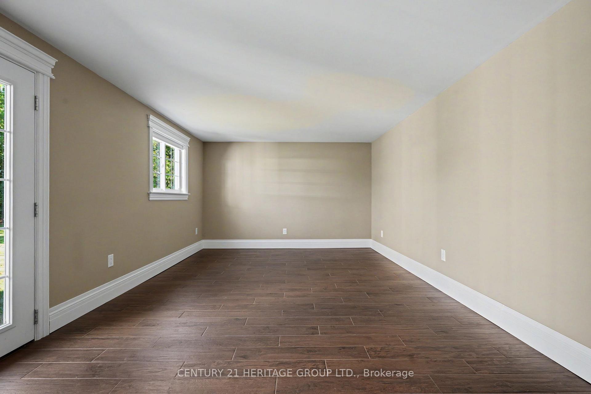 Photo 29 of 390 Sydenham Road, Hamilton, Greensville — HOMEH