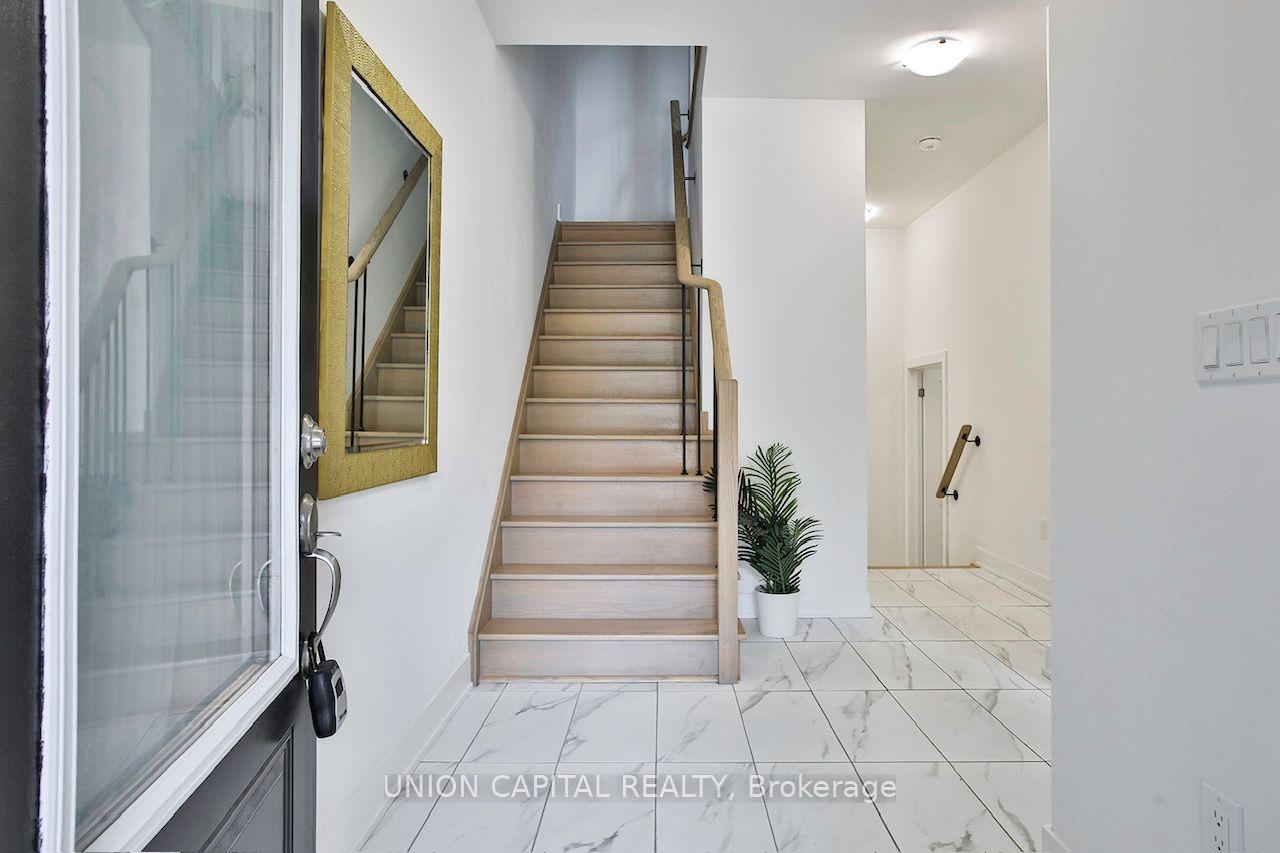 Photo 4 of 9 Arthur White Lane, Markham, Wismer — HOMEH