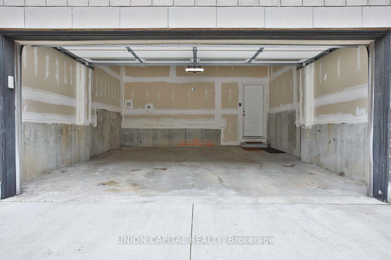 Photo 7 of 9 Arthur White Lane, Markham, Wismer — HOMEH