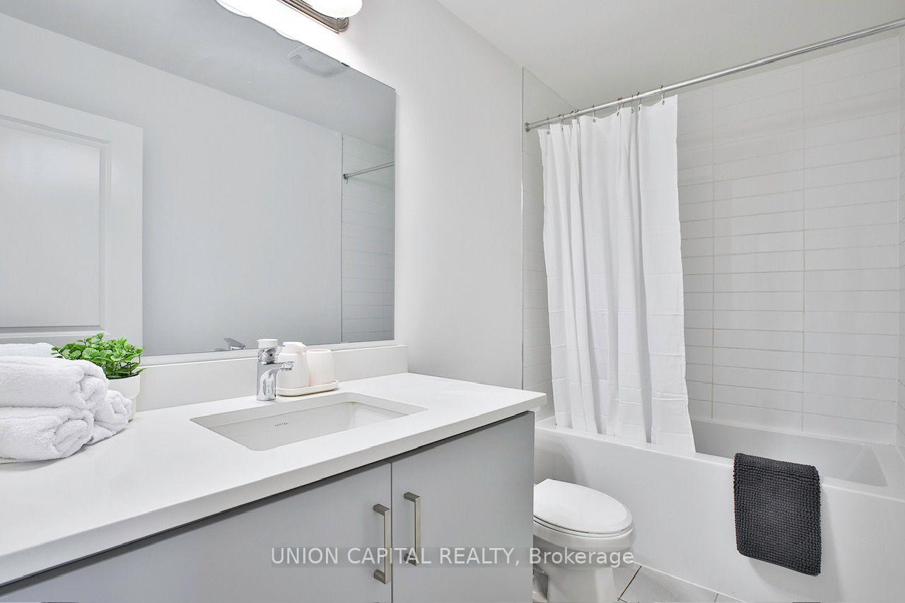 Photo 15 of 9 Arthur White Lane, Markham, Wismer — HOMEH