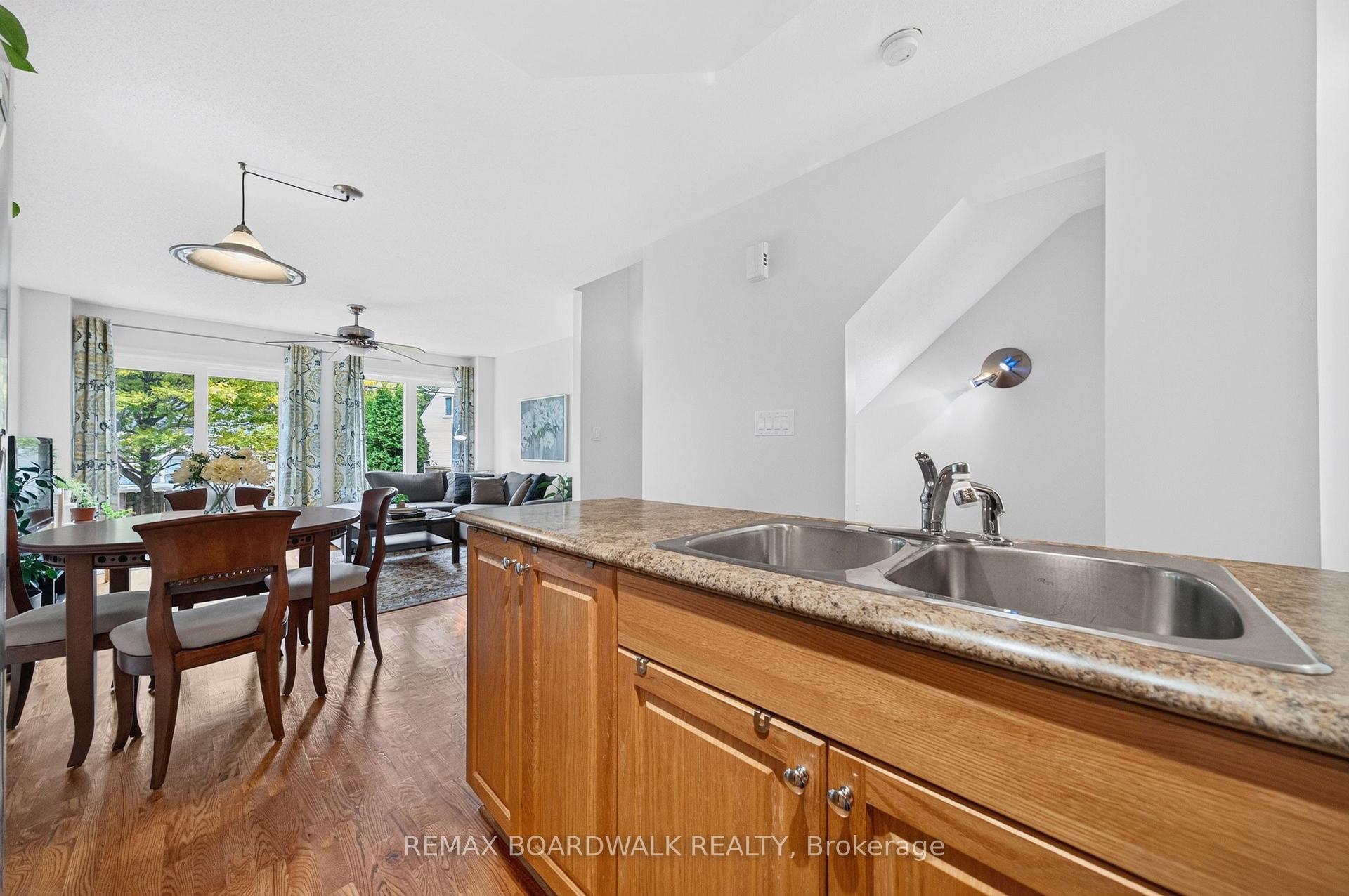 Photo 21 of 363 Levis Avenue, Ottawa, Vanier — HOMEH