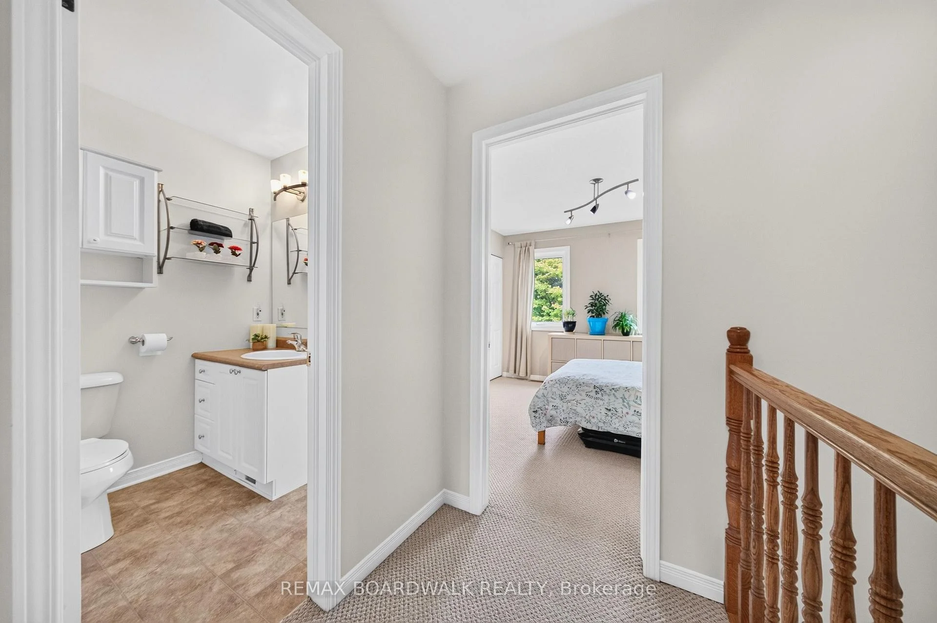 Photo 46 of 363 Levis Avenue, Ottawa, Vanier — HOMEH