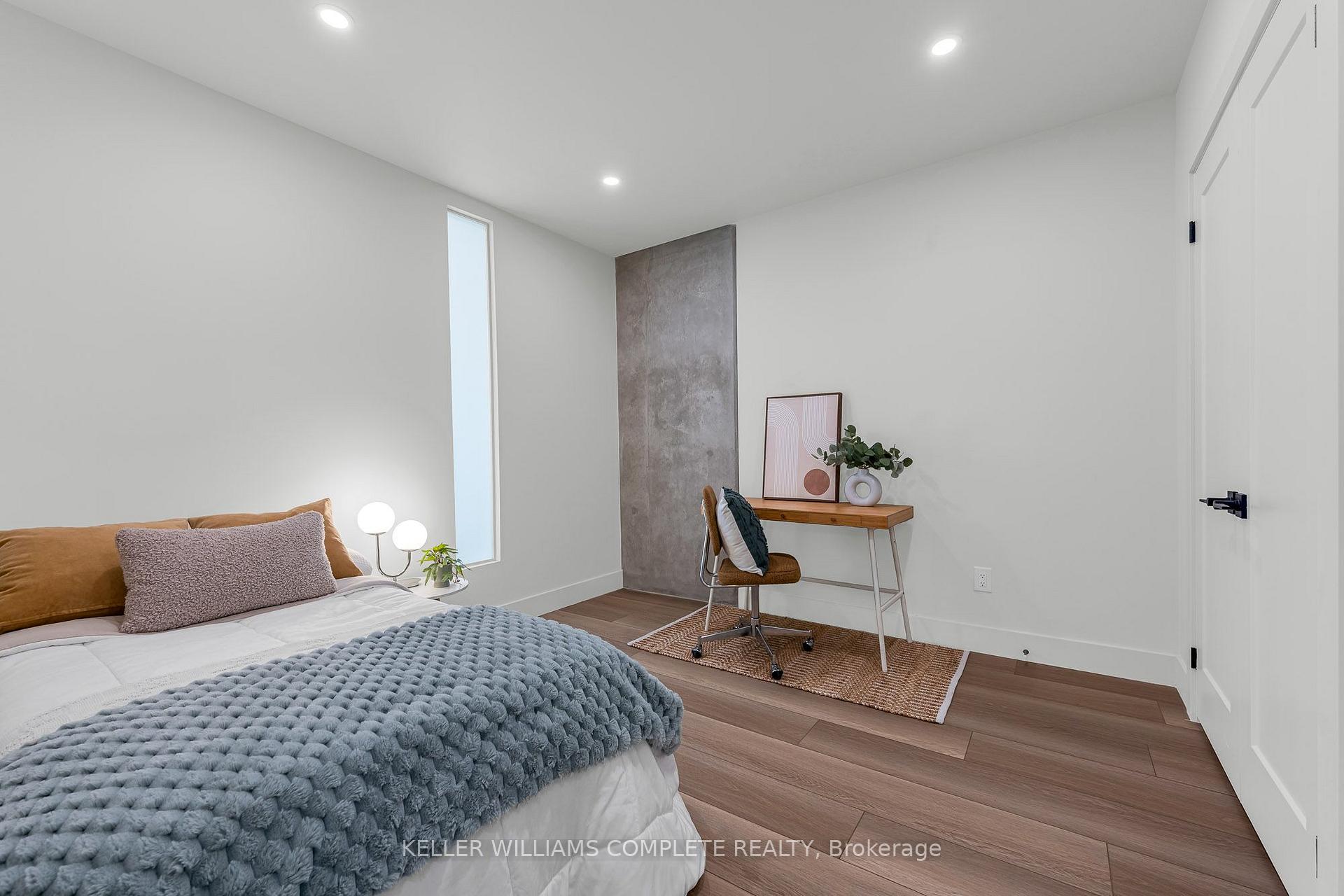 Photo 10 of Unit 808, 24 Augusta Street, Hamilton, Corktown — HOMEH