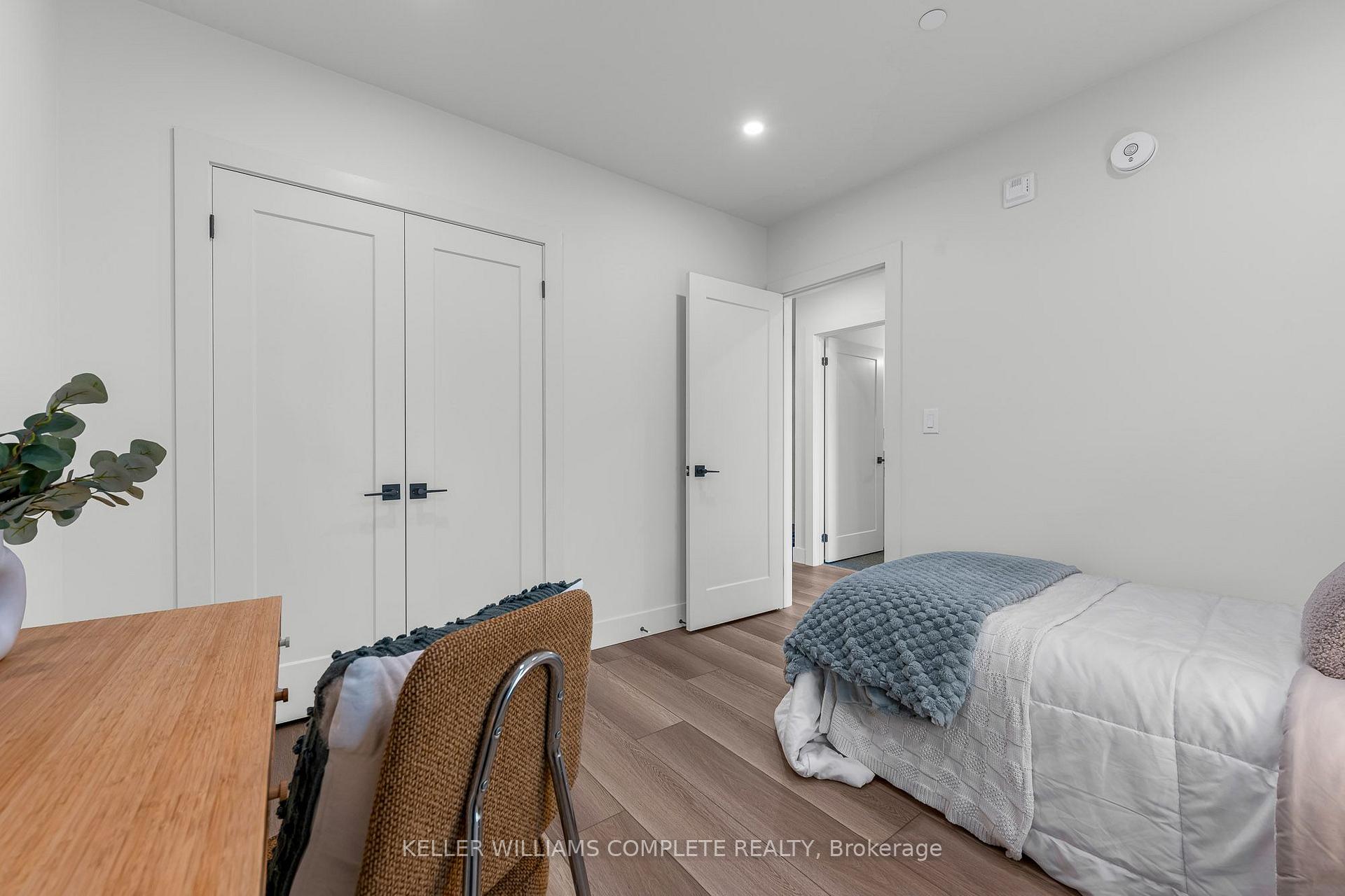 Photo 11 of Unit 808, 24 Augusta Street, Hamilton, Corktown — HOMEH