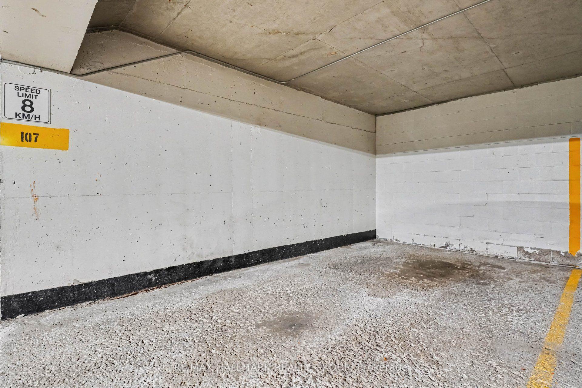 Photo 12 of Unit 801, 2020 Jasmine Crescent, Ottawa, Beacon Hill South — HOMEH