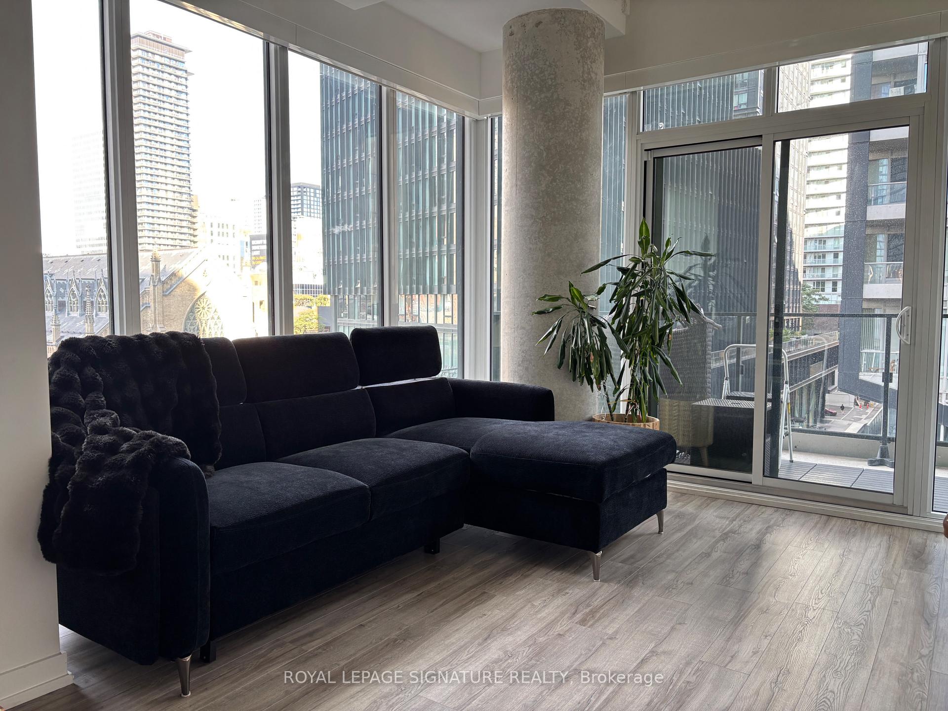 Photo 6 of Unit 721, 77 Shuter Street, Toronto, Church-Yonge Corridor — HOMEH