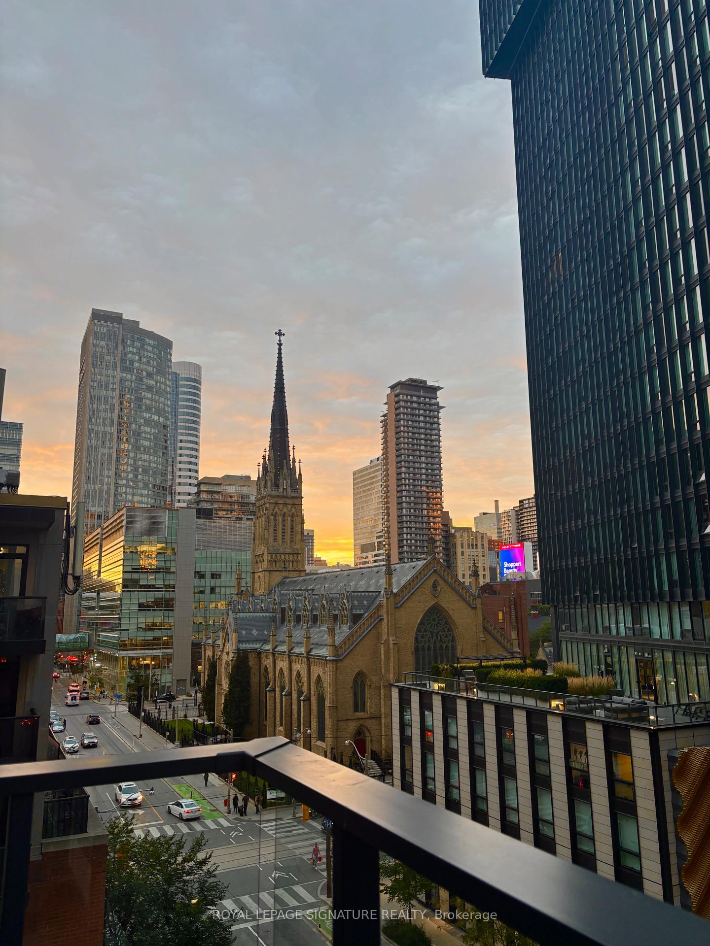 Photo 26 of Unit 721, 77 Shuter Street, Toronto, Church-Yonge Corridor — HOMEH