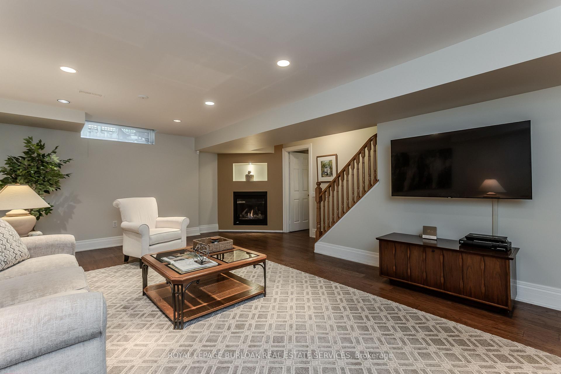 Photo 18 of Unit 51, 2243 Turnberry Road, Burlington, Rose — HOMEH