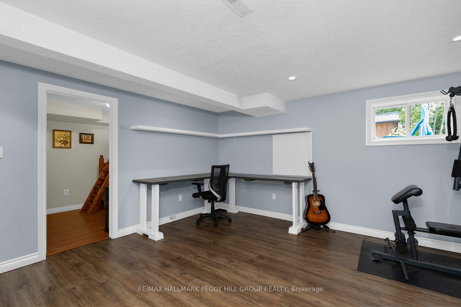 Photo 14 of 44 Knicely Road, Barrie, Painswick North — HOMEH