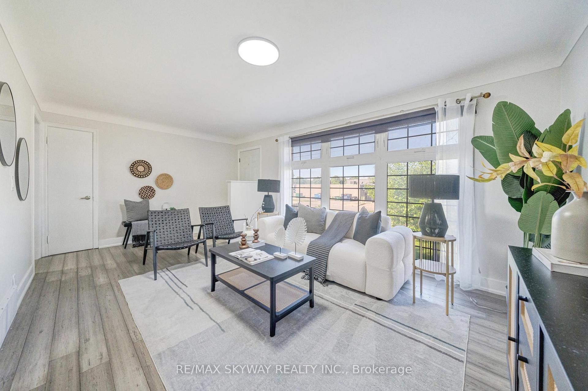 Photo 5 of 6604 Locus Avenue, Niagara Falls, Dorchester — HOMEH