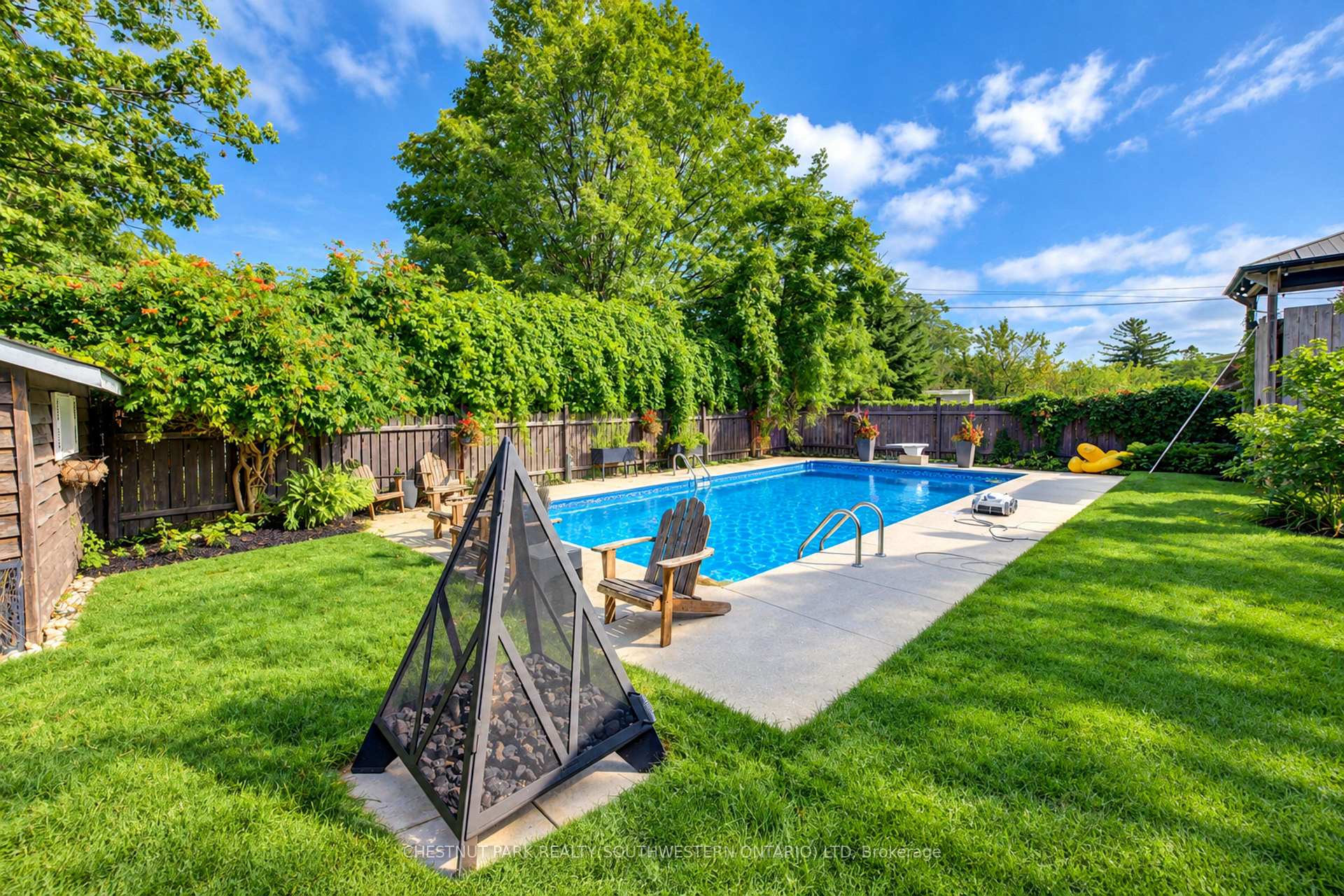 Photo 38 of 133 Cornell Avenue, Kitchener, Rockway — HOMEH