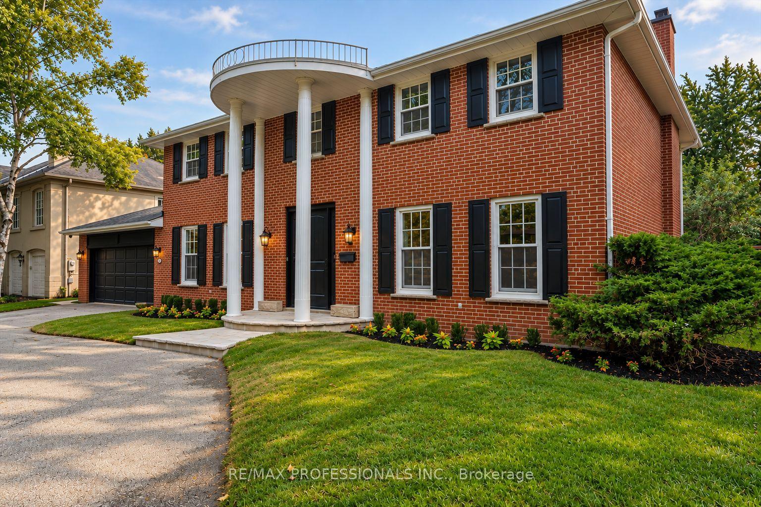 Photo 4 of 53 Edenvale Crescent, Etobicoke, Edenbridge-Humber Valley — HOMEH