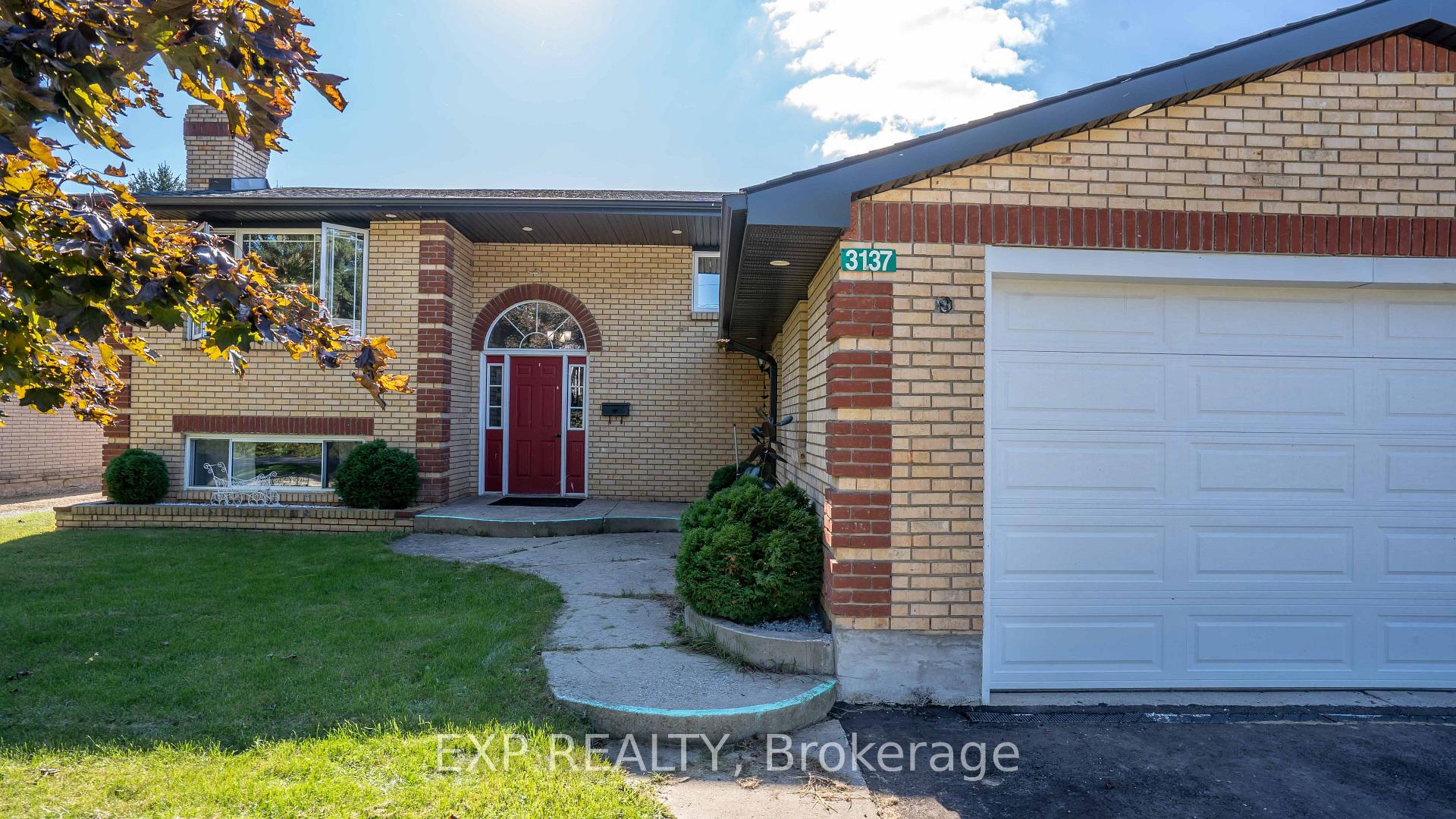 Photo of 3137 River Street