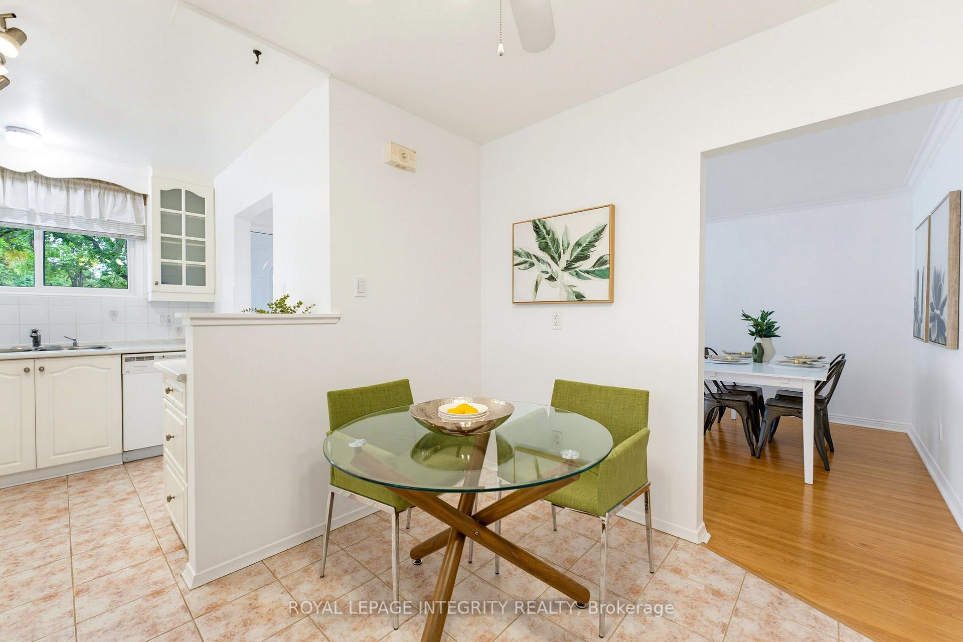Photo 17 of 1840 Featherston Drive, Ottawa, Guildwood Estates - Urbandale Acres — HOMEH