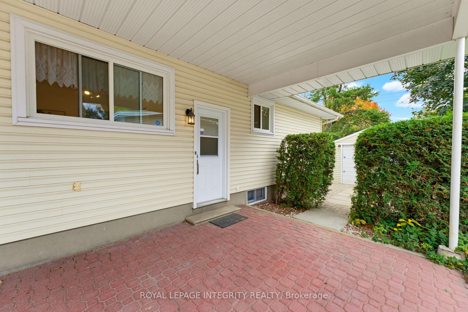 Photo 35 of 1840 Featherston Drive, Ottawa, Guildwood Estates - Urbandale Acres — HOMEH