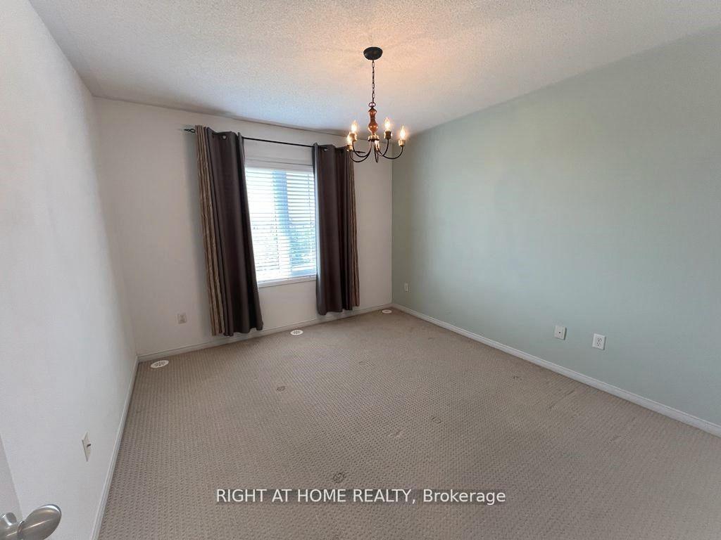 Photo 15 of Unit 10, 35 Hays Boulevard, Oakville, River Oaks — HOMEH