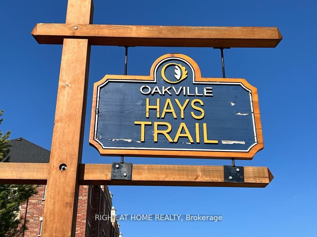 Photo 16 of Unit 10, 35 Hays Boulevard, Oakville, River Oaks — HOMEH