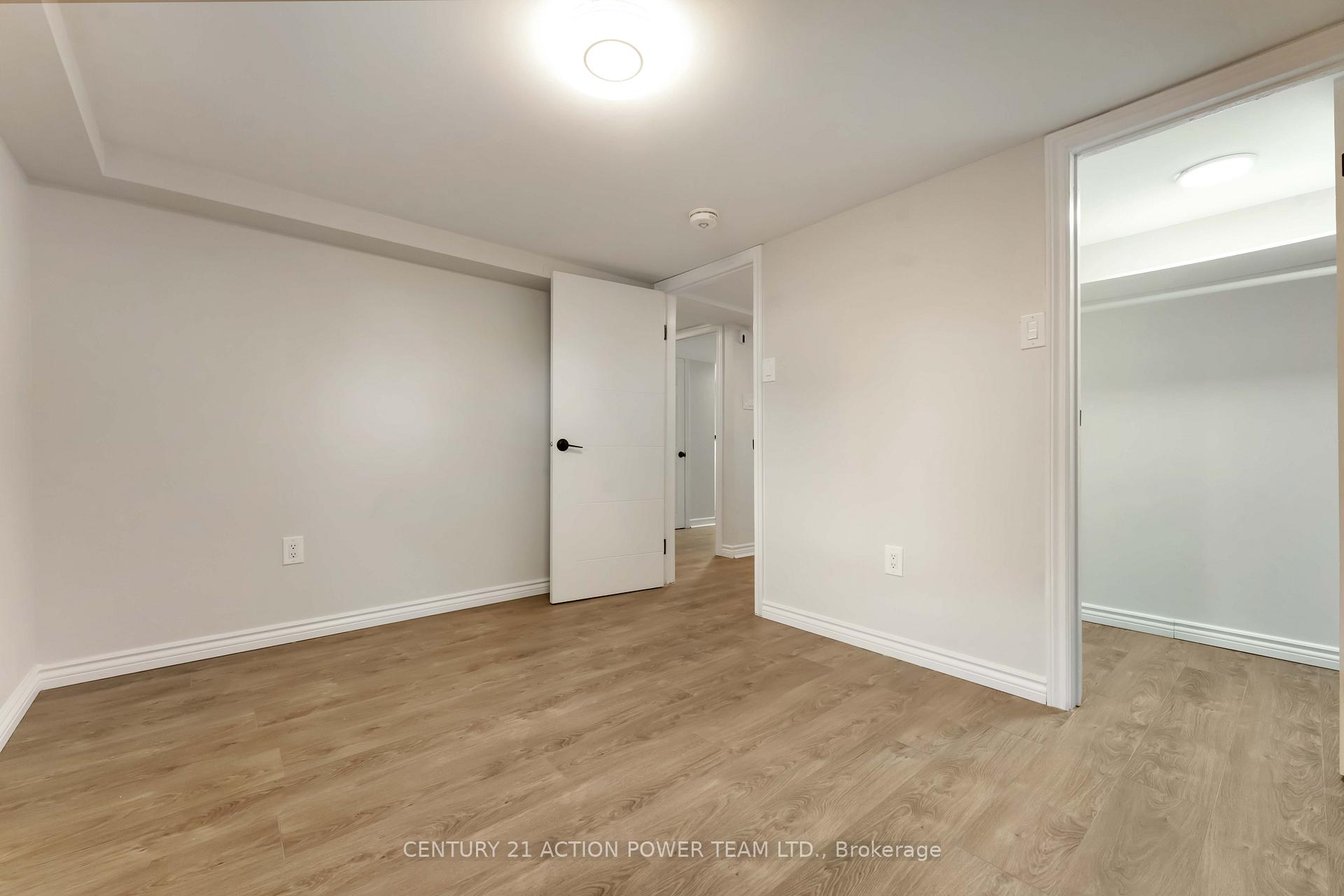 Photo 12 of Unit B, 1493 Mariette Street, Ottawa, Bilberry Creek/Queenswood Heights — HOMEH