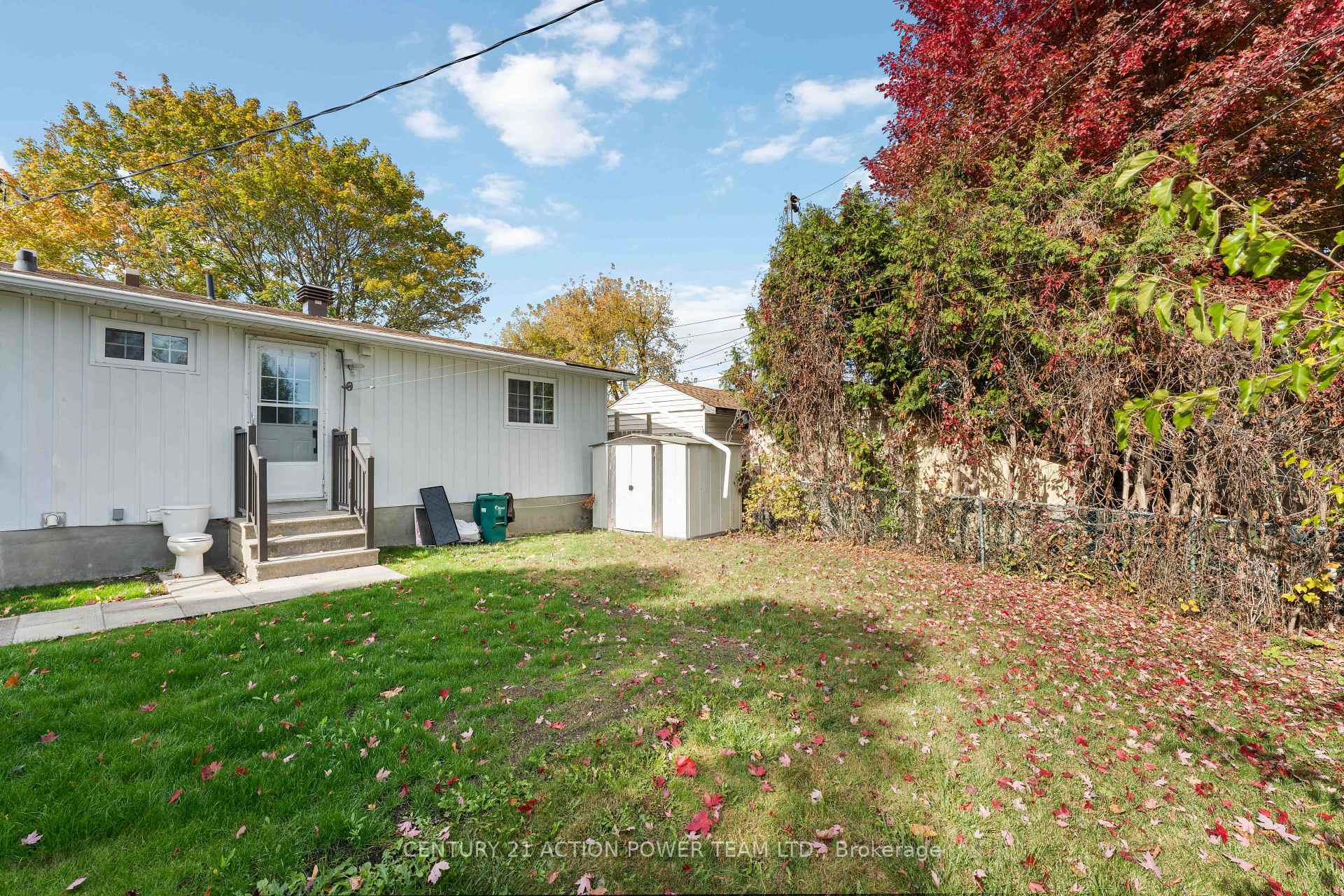 Photo 25 of Unit B, 1493 Mariette Street, Ottawa, Bilberry Creek/Queenswood Heights — HOMEH