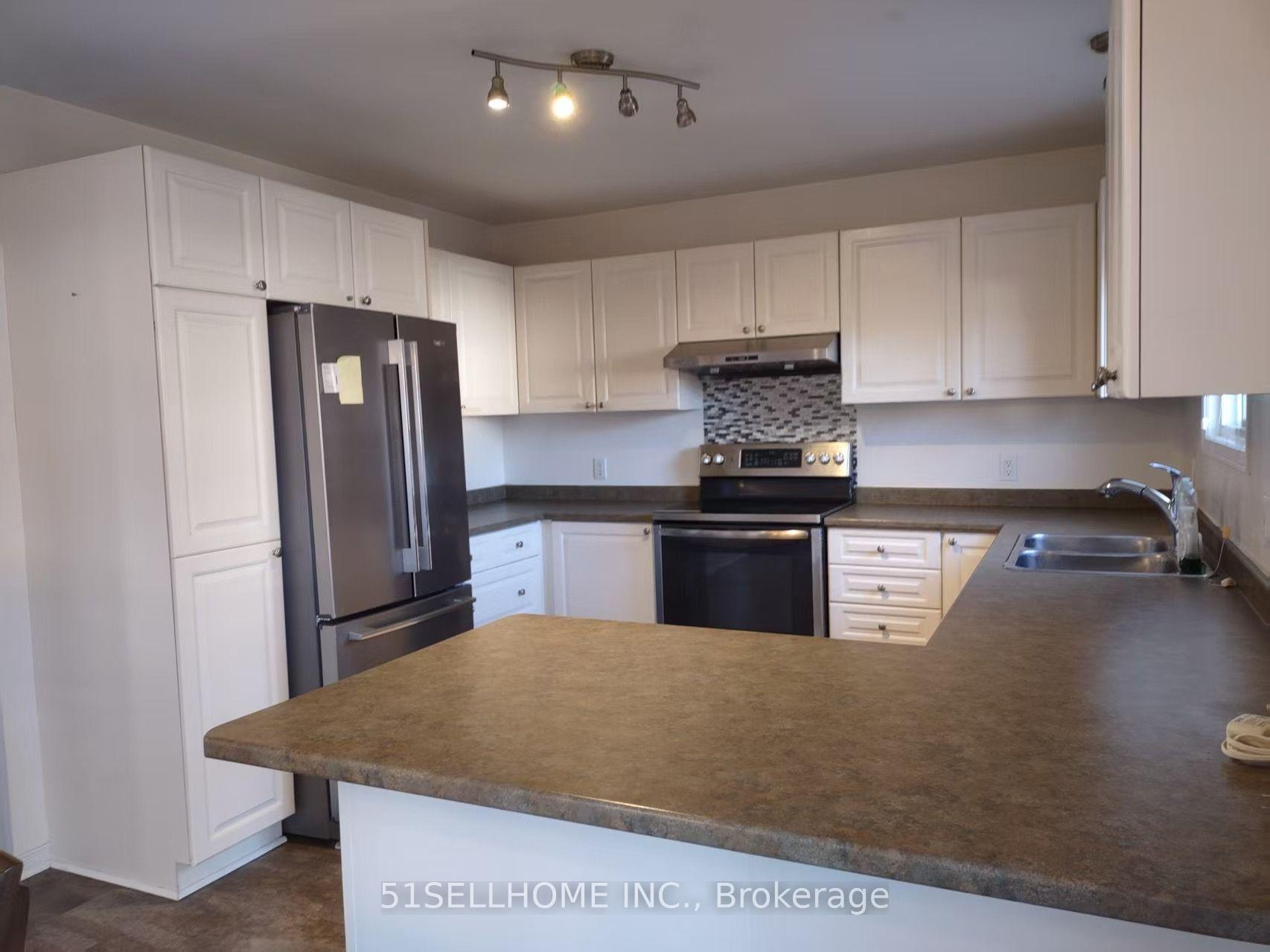 Photo 13 of 1460 Birchwood Drive, Kingston, City Northwest — HOMEH