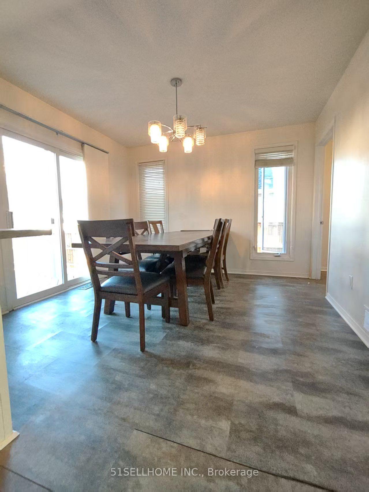 Photo 14 of 1460 Birchwood Drive, Kingston, City Northwest — HOMEH