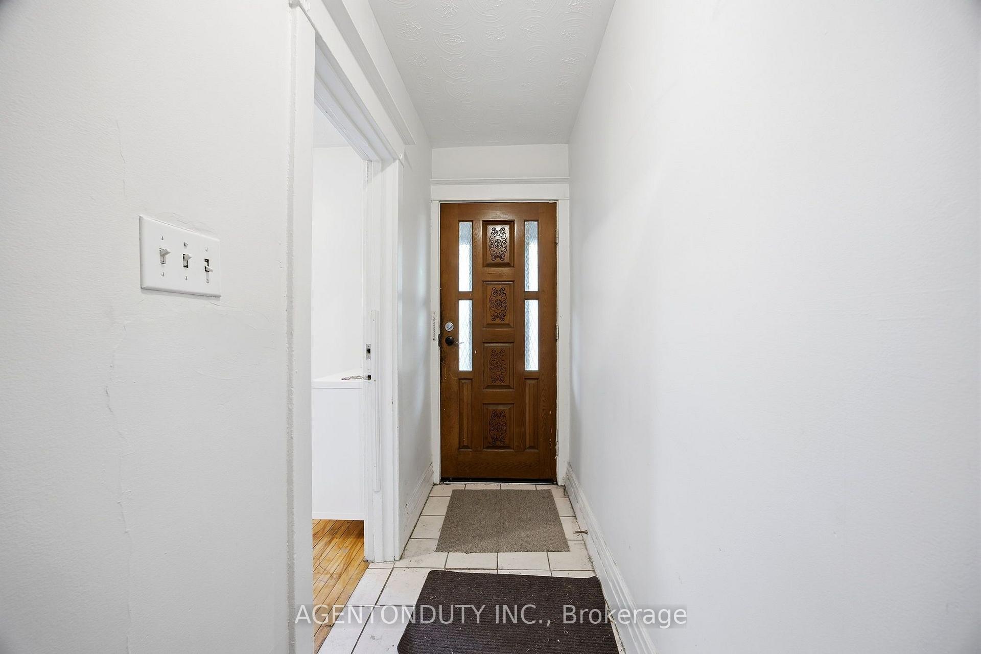 Photo 4 of 51 Perth Avenue, Toronto, Dufferin Grove — HOMEH